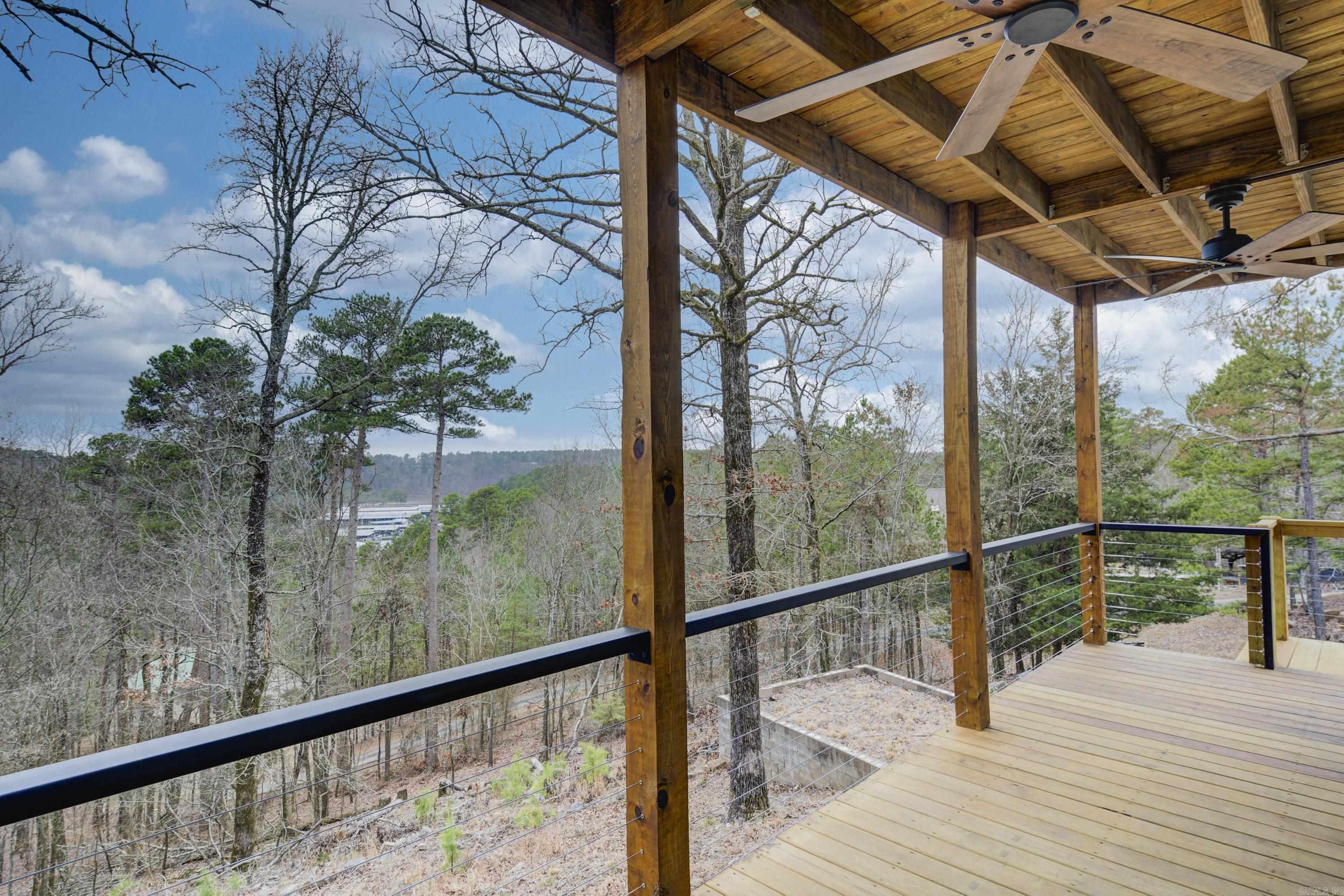 COWHIDE COVE HOME - Residential