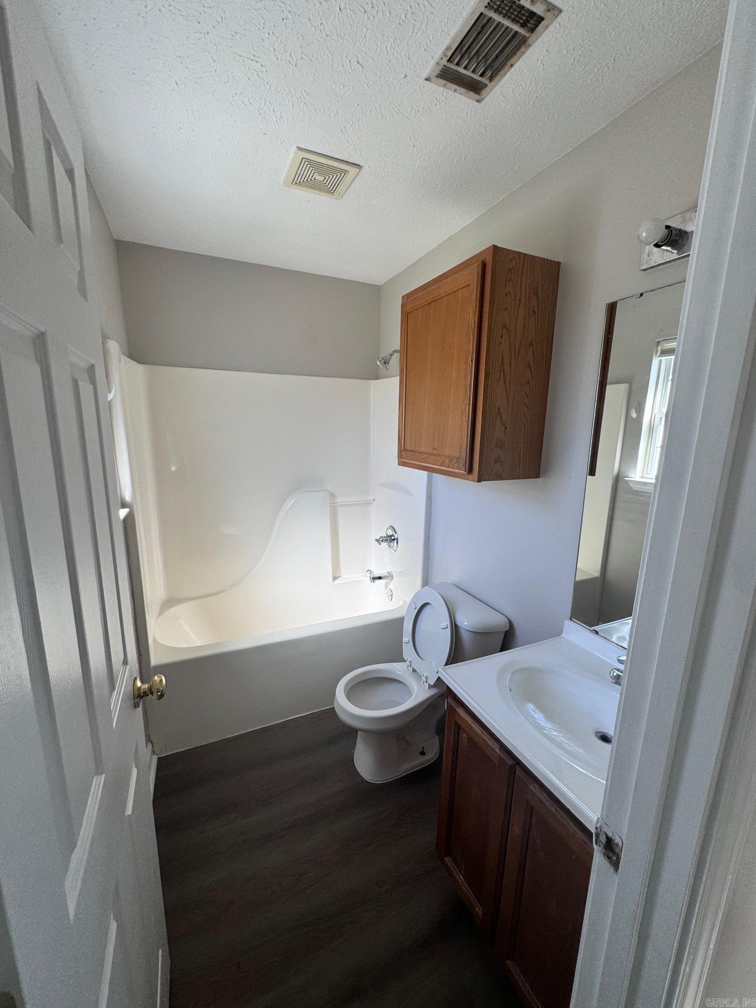 Hollywood Heights - Residential Lease