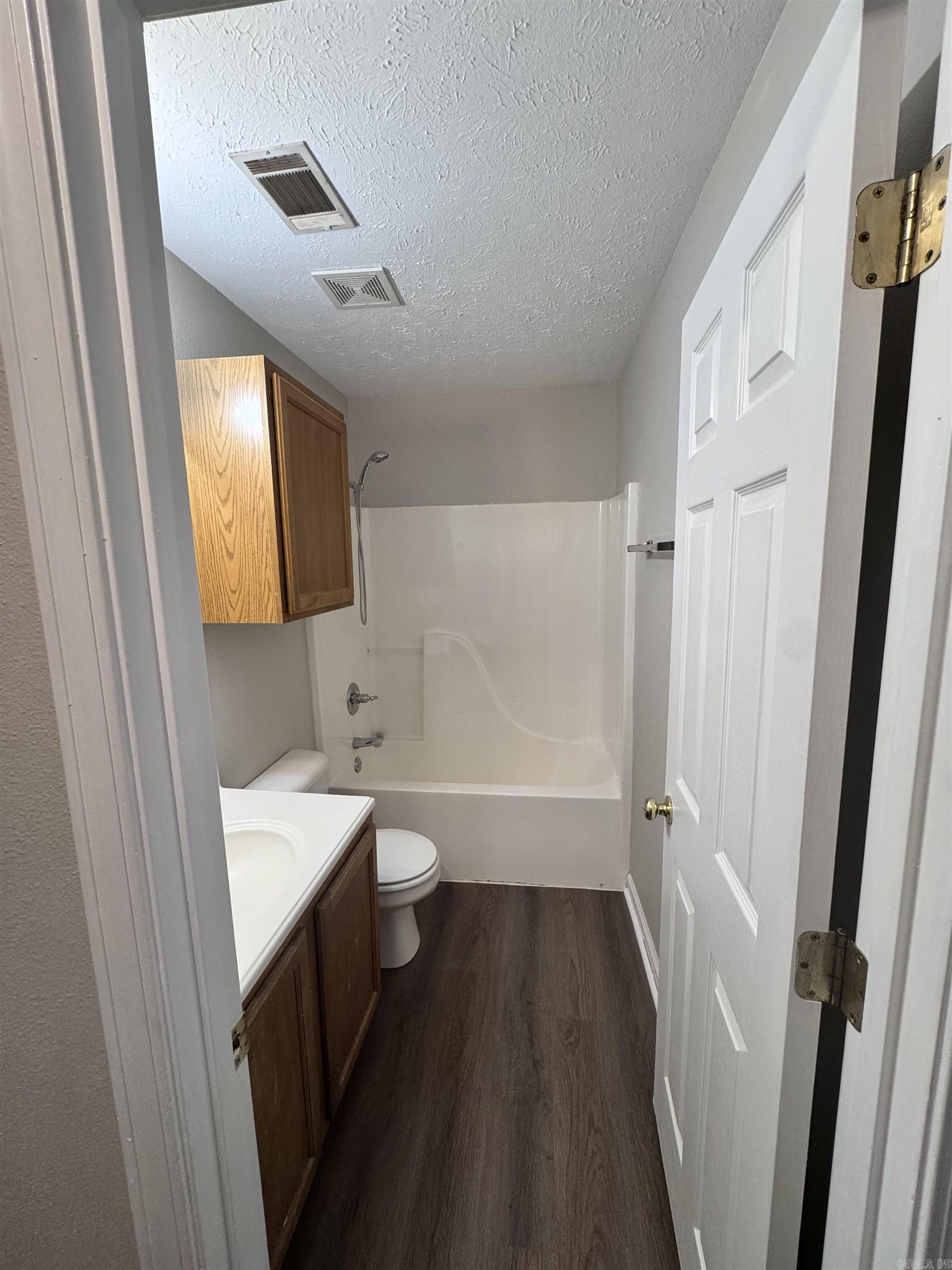 Hollywood Heights - Residential Lease