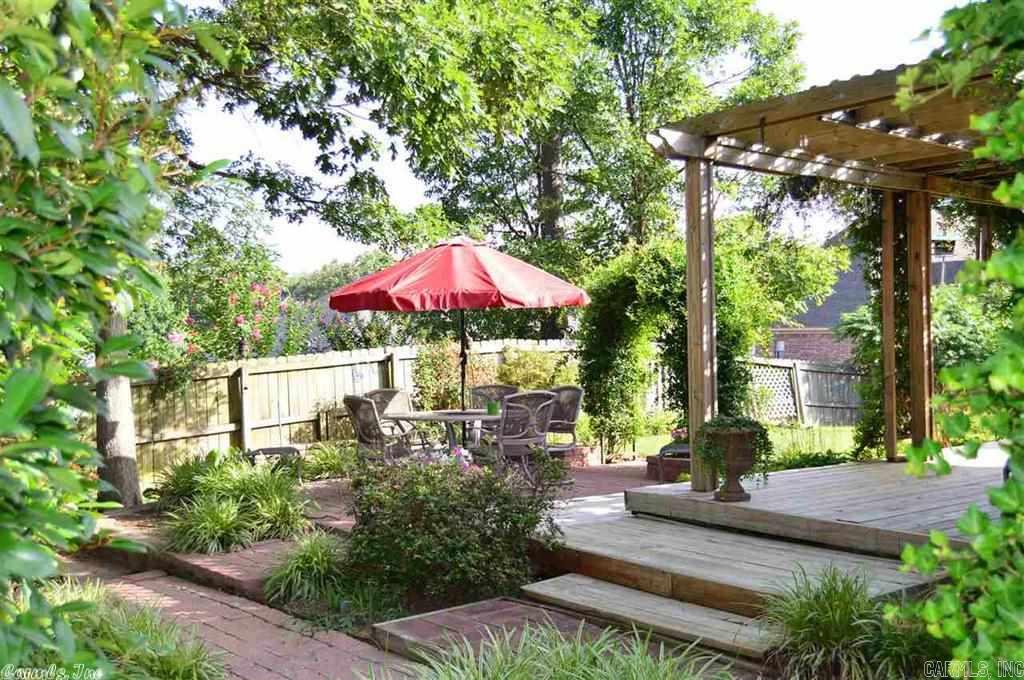 EDGEWATER ADDN - Residential