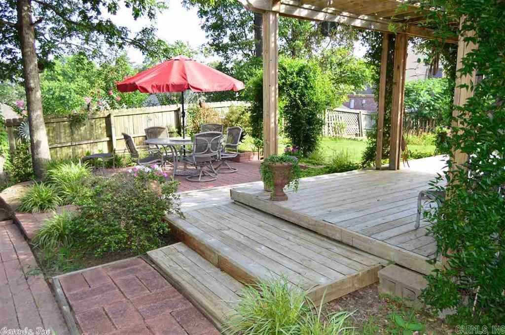 EDGEWATER ADDN - Residential