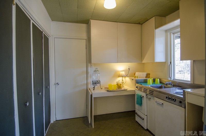 RIVER RIDGE MANOR - Residential