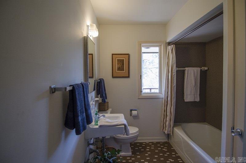 RIVER RIDGE MANOR - Residential