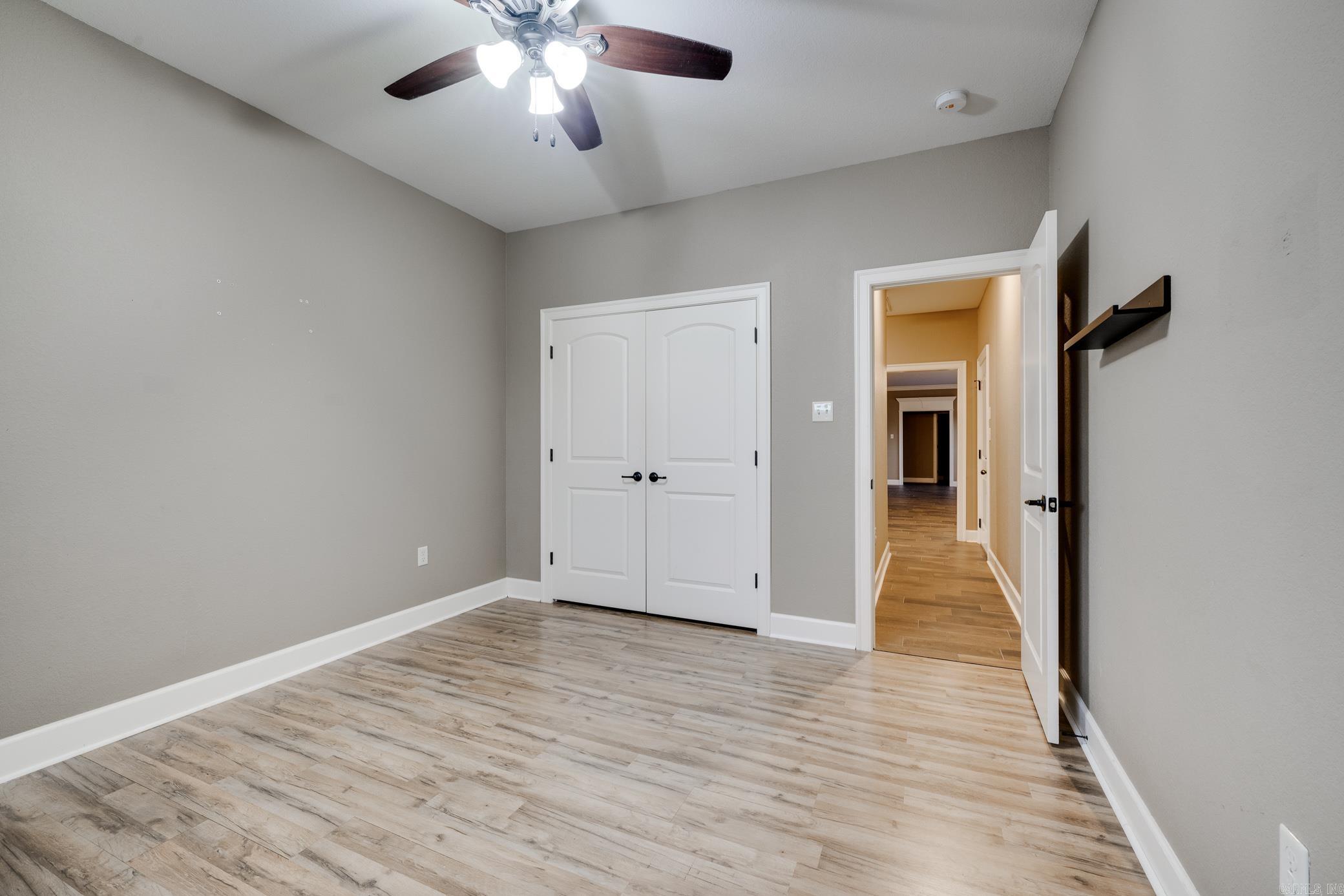 HUNTINGTON ESTATES - Residential