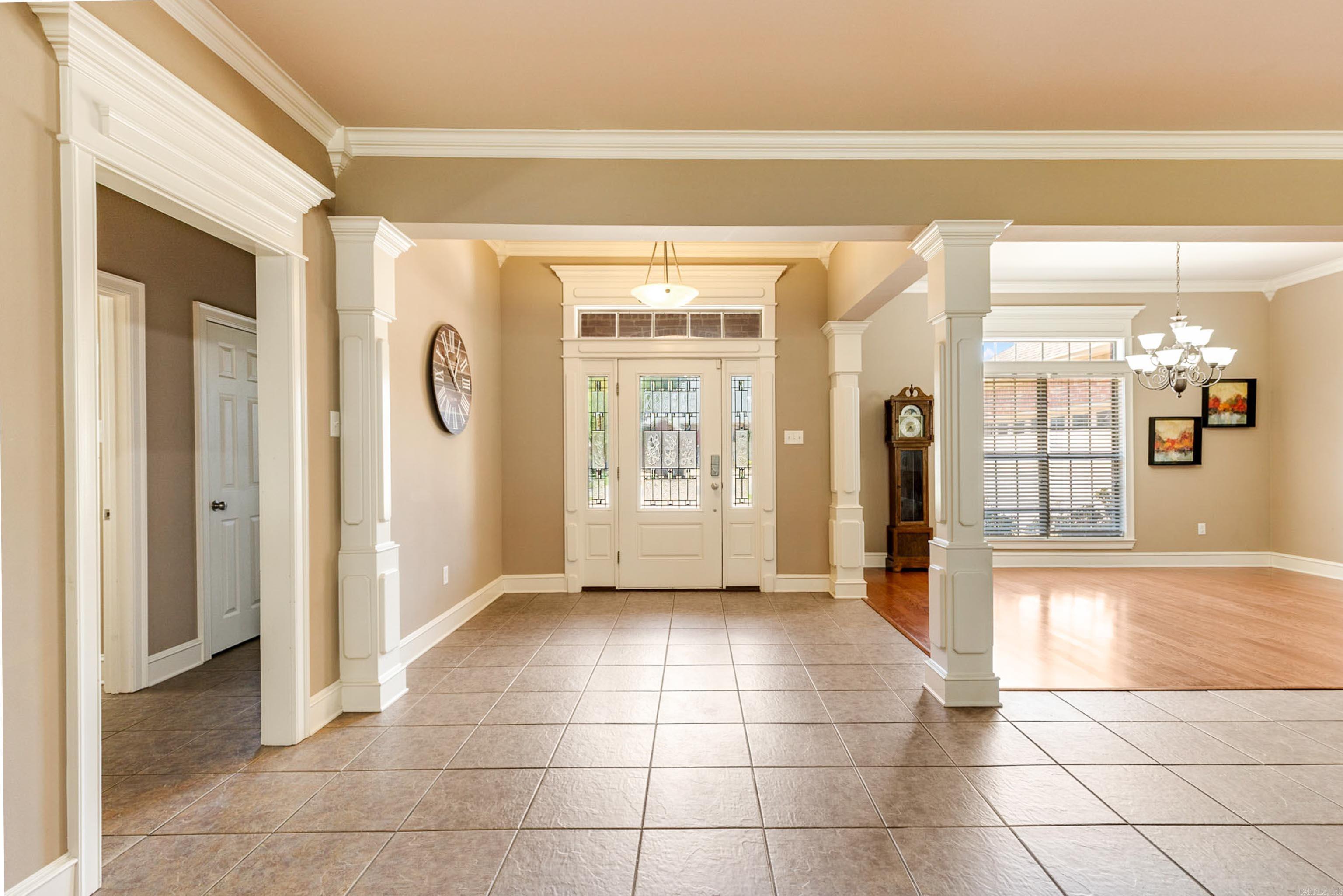 COUNTRY CLUB OF ARK THE - Residential