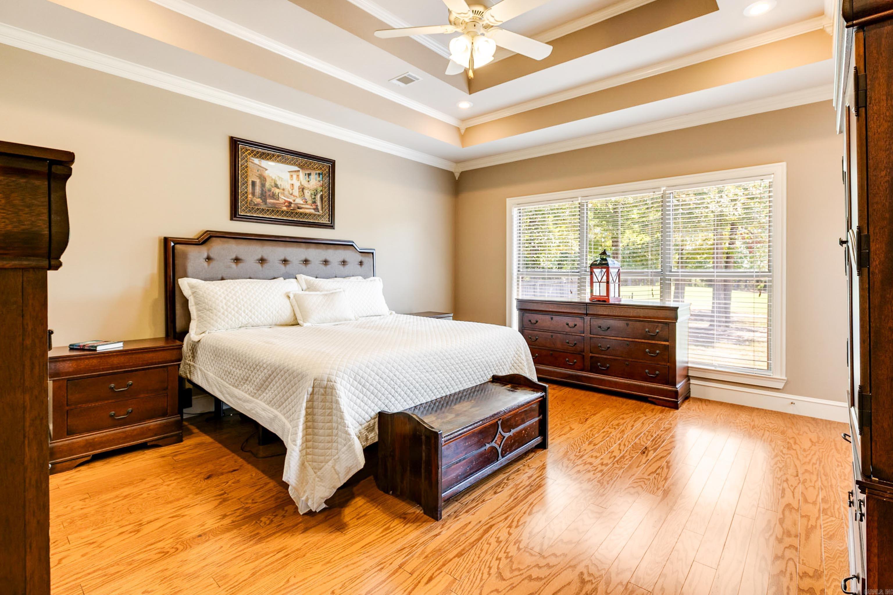 COUNTRY CLUB OF ARK THE - Residential