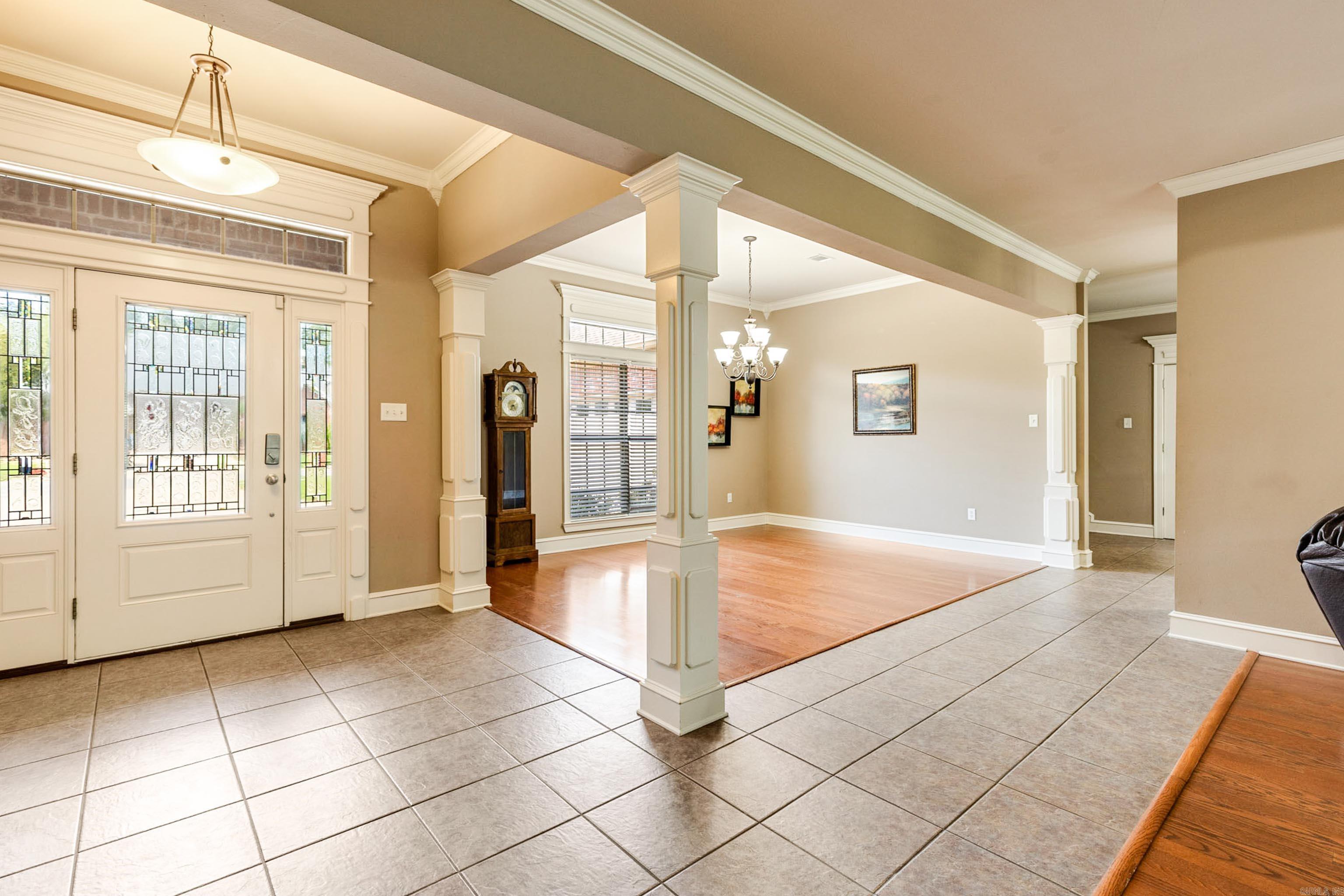 COUNTRY CLUB OF ARK THE - Residential