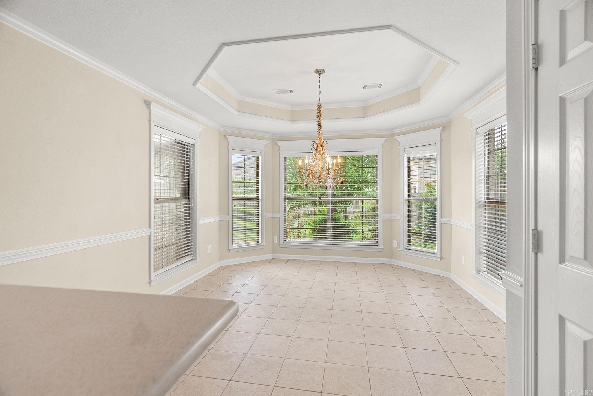 COUNTRY CLUB OF ARK THE - Residential