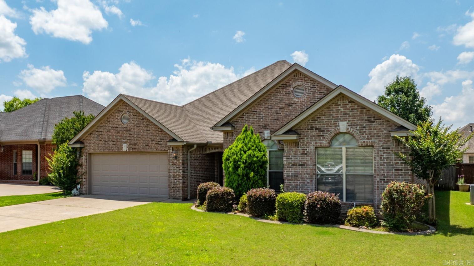 COUNTRY CLUB OF ARK THE - Residential