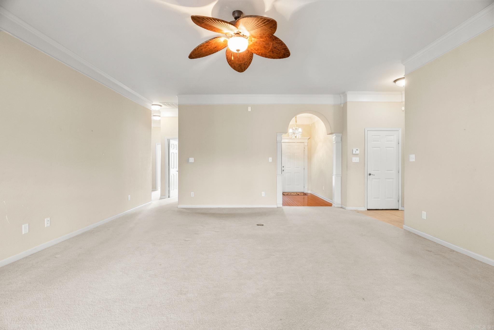 COUNTRY CLUB OF ARK THE - Residential