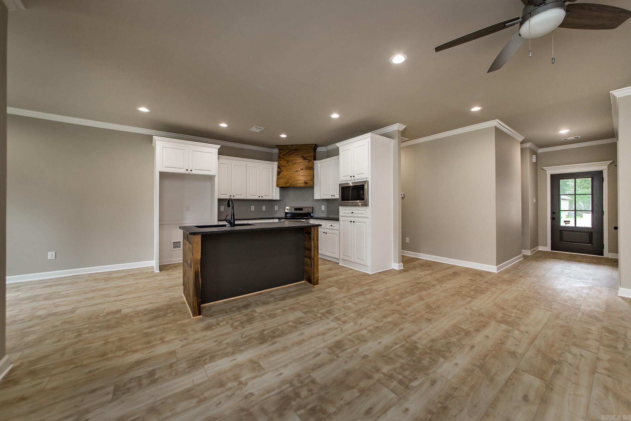 HIDDEN VALLEY ESTATES - Residential