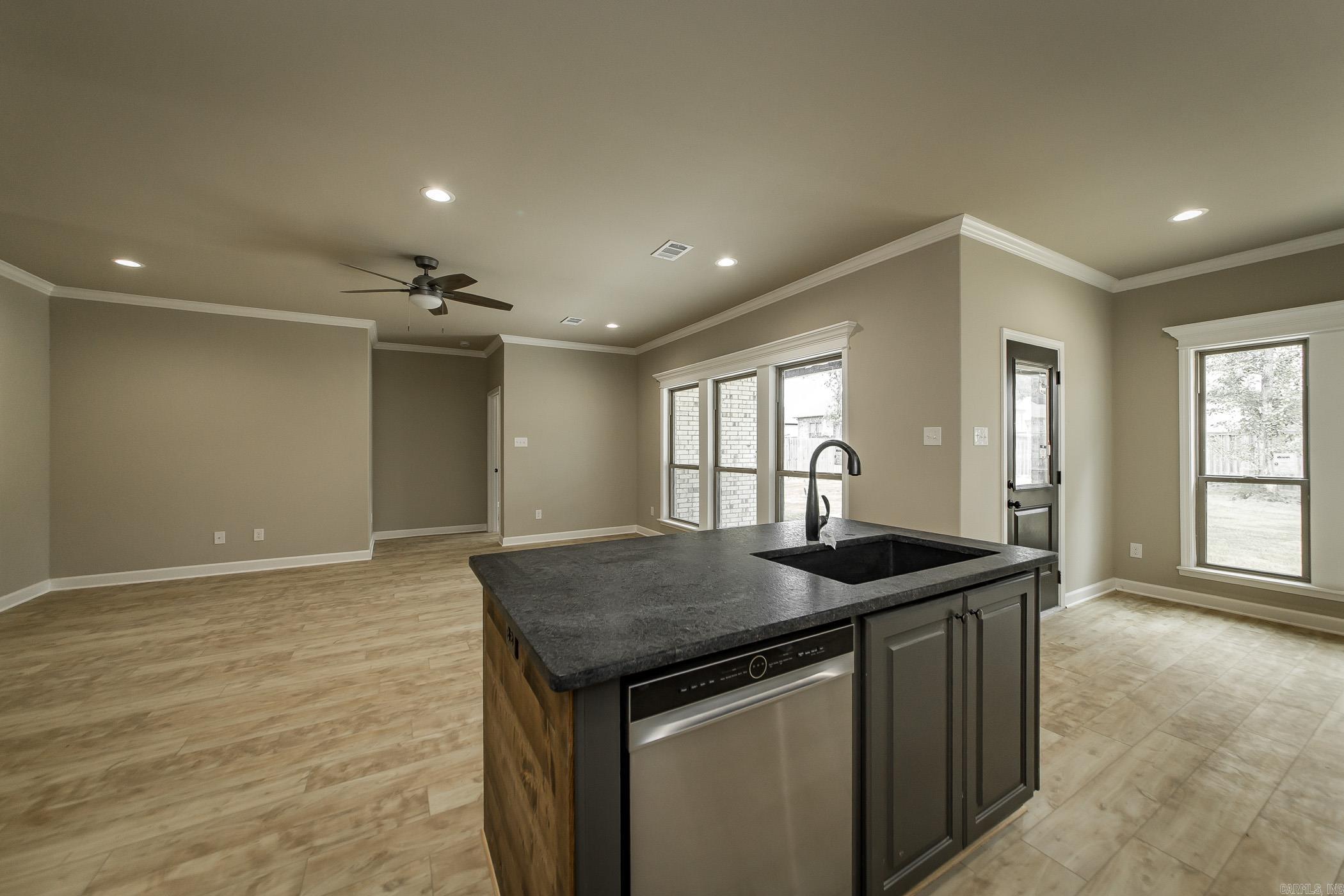 HIDDEN VALLEY ESTATES - Residential