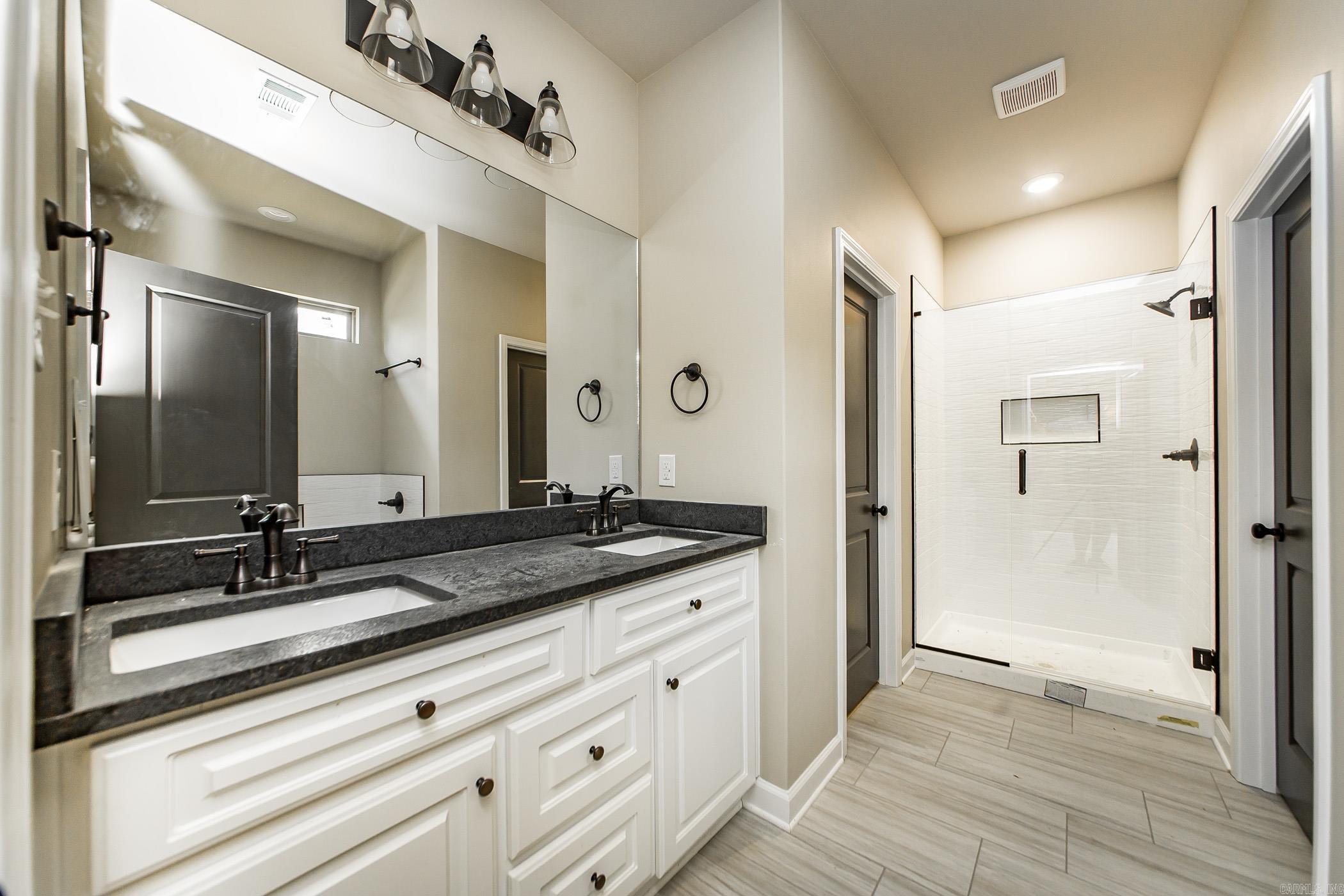 HIDDEN VALLEY ESTATES - Residential