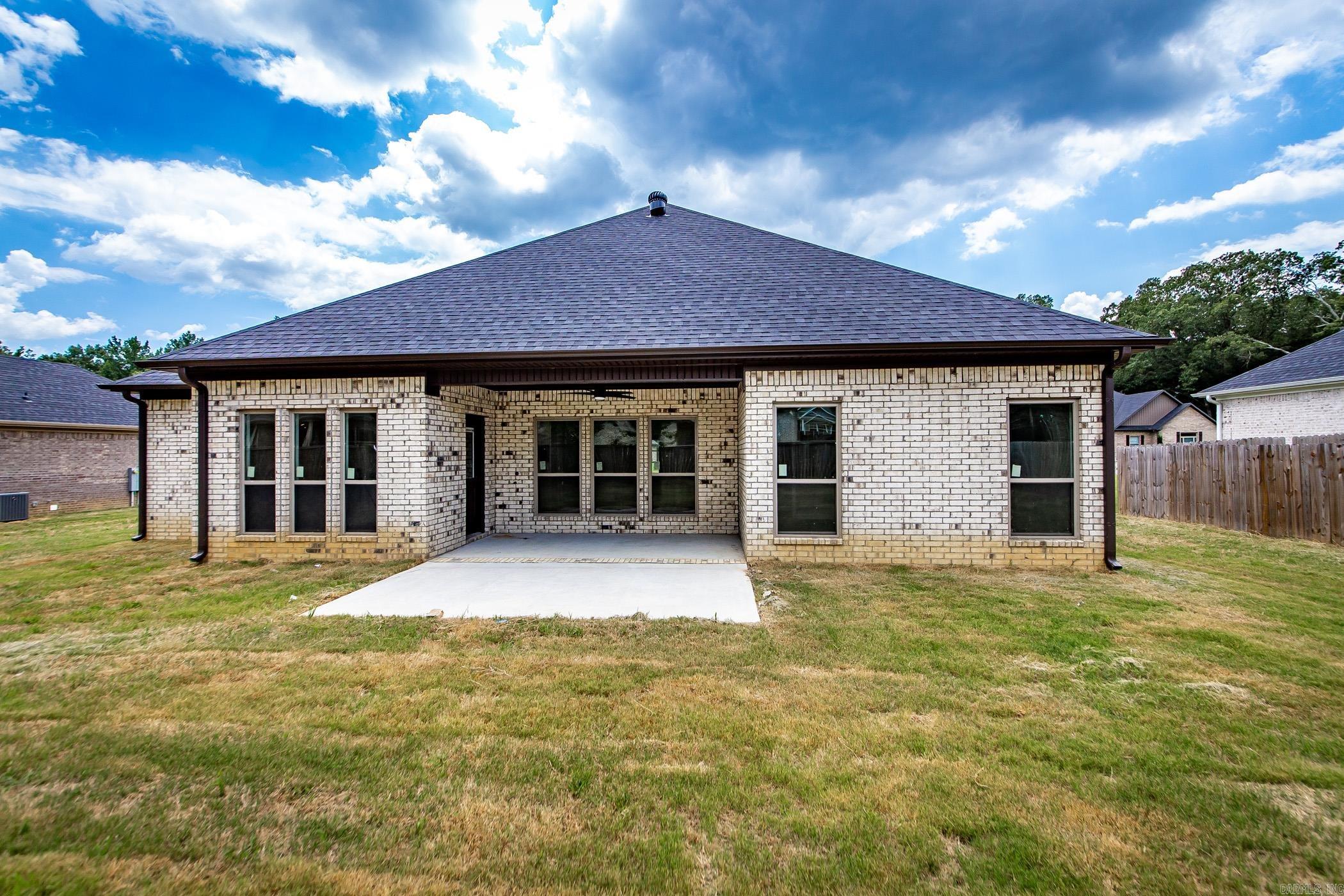 HIDDEN VALLEY ESTATES - Residential