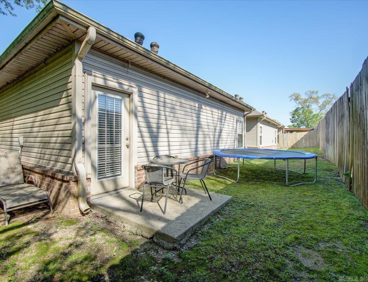 GOLF LINKS GARDENS - Residential