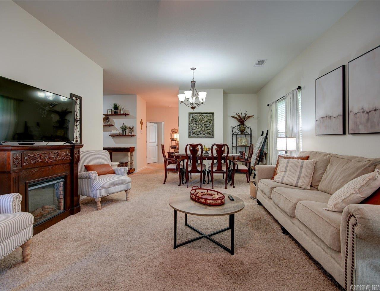 GOLF LINKS GARDENS - Residential