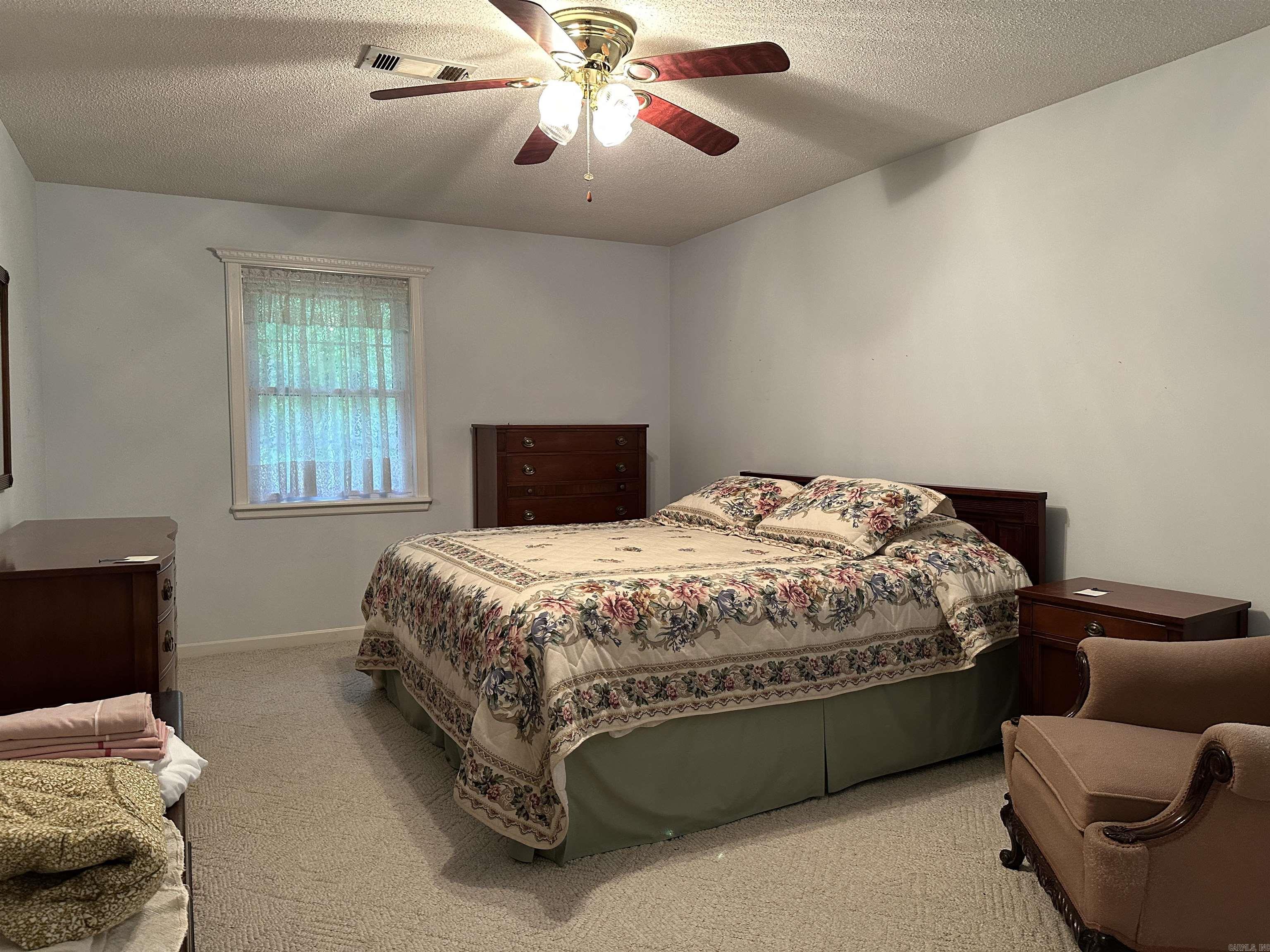 TREASURE HILL - Residential