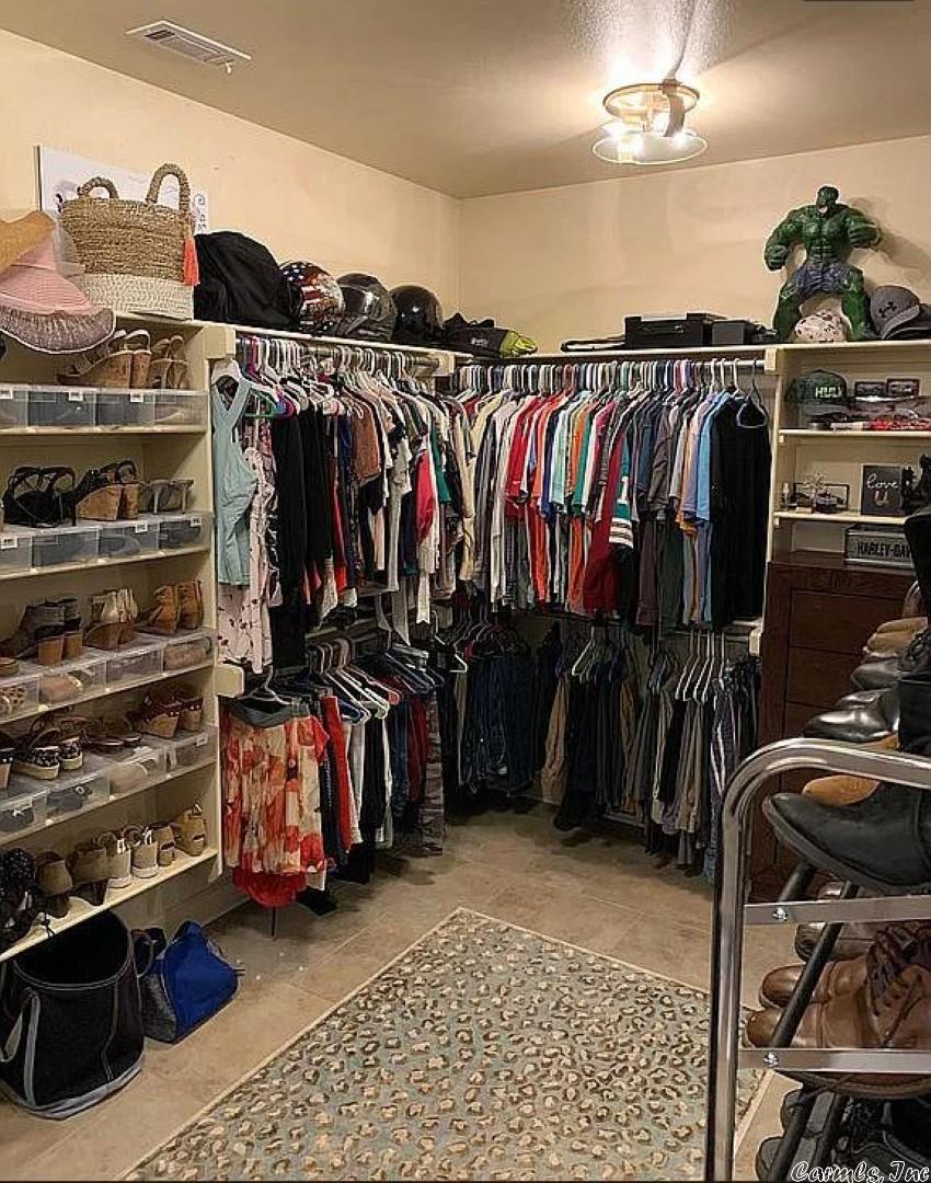 SPRINGHILL VILLAGE - Residential