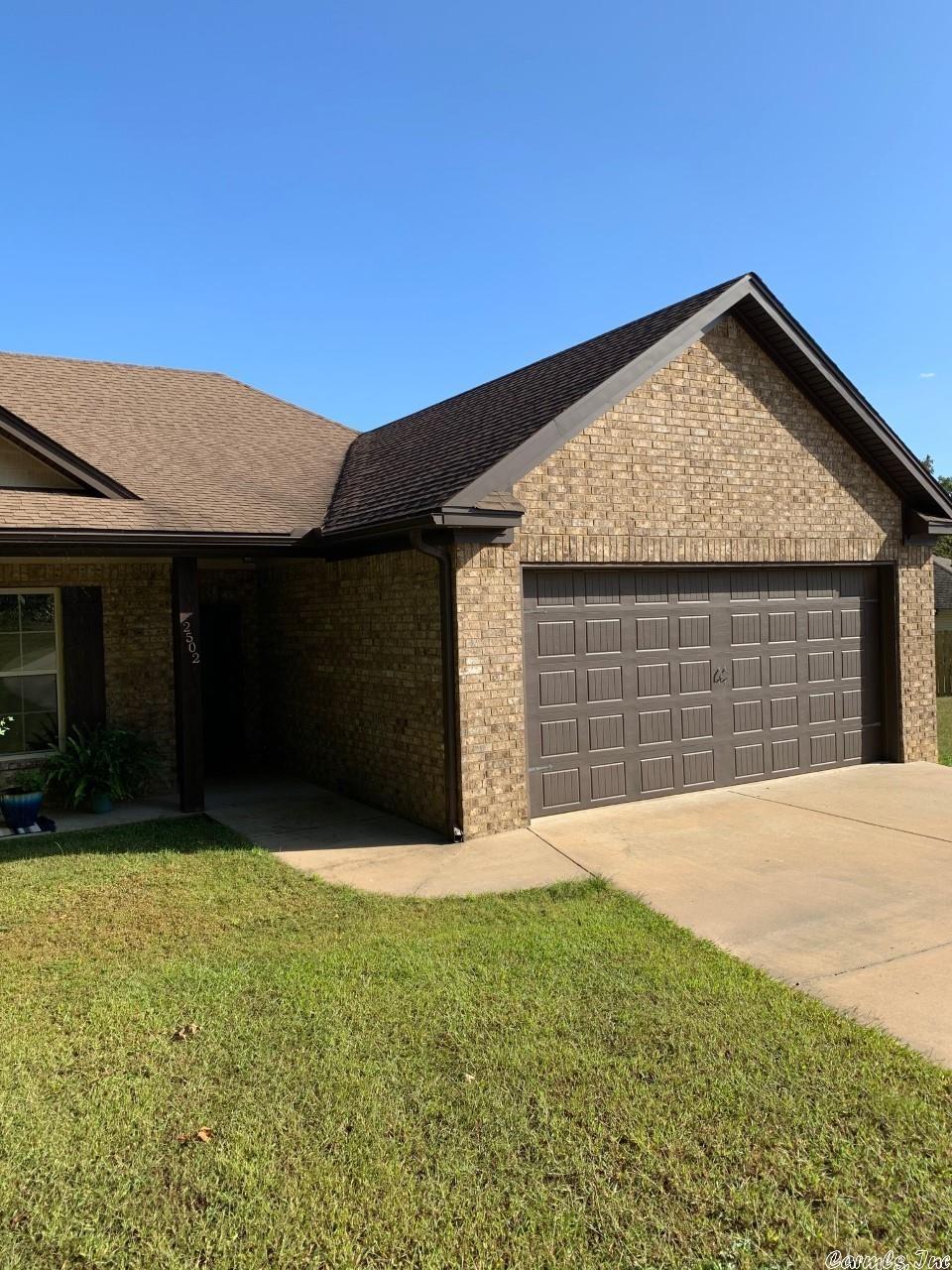 SPRINGHILL VILLAGE - Residential