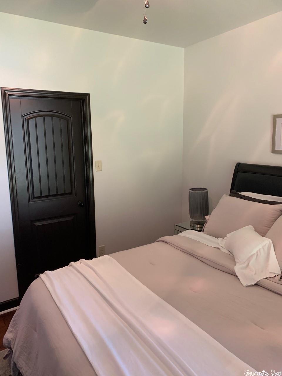 SPRINGHILL VILLAGE - Residential