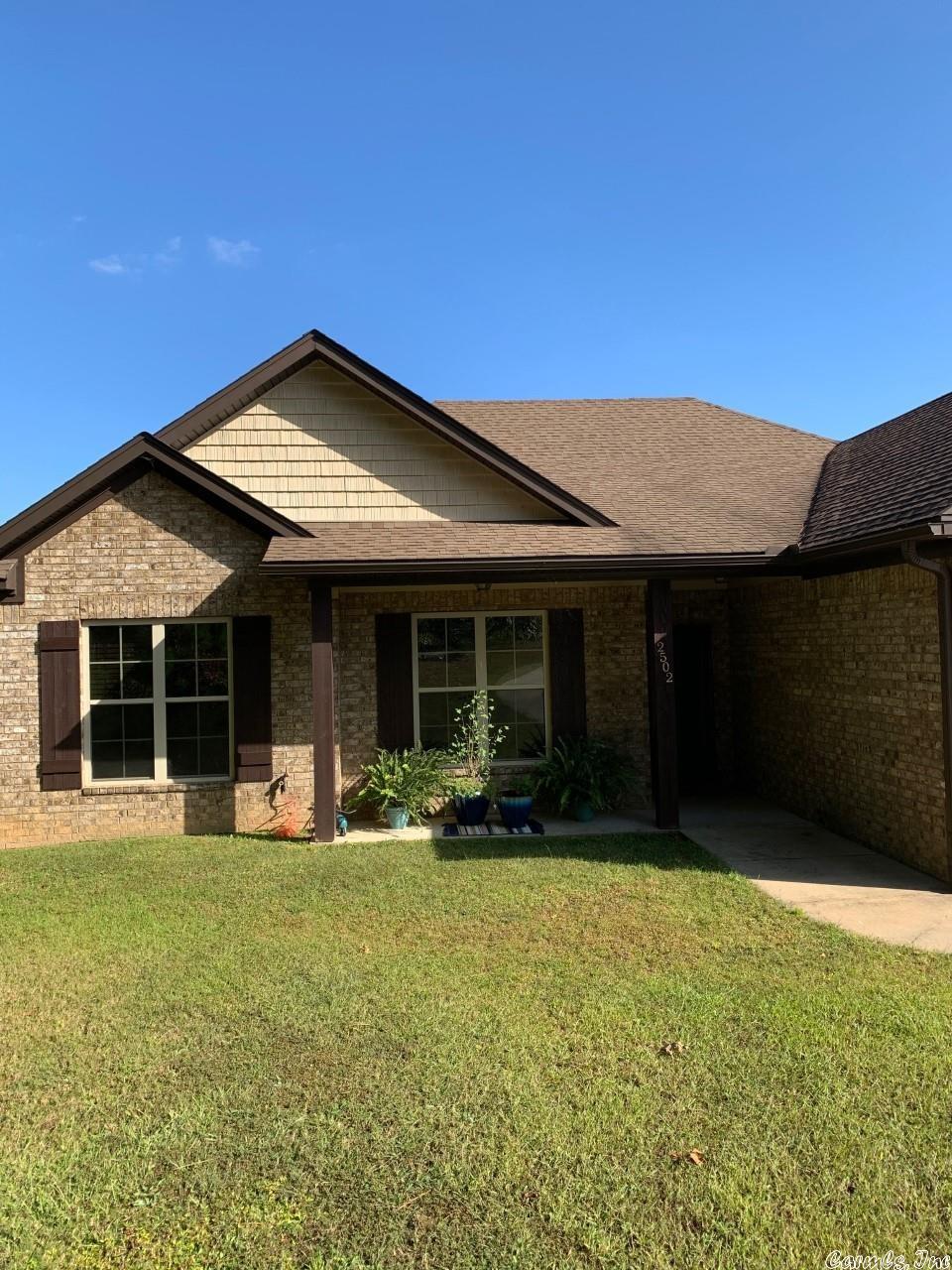 SPRINGHILL VILLAGE - Residential