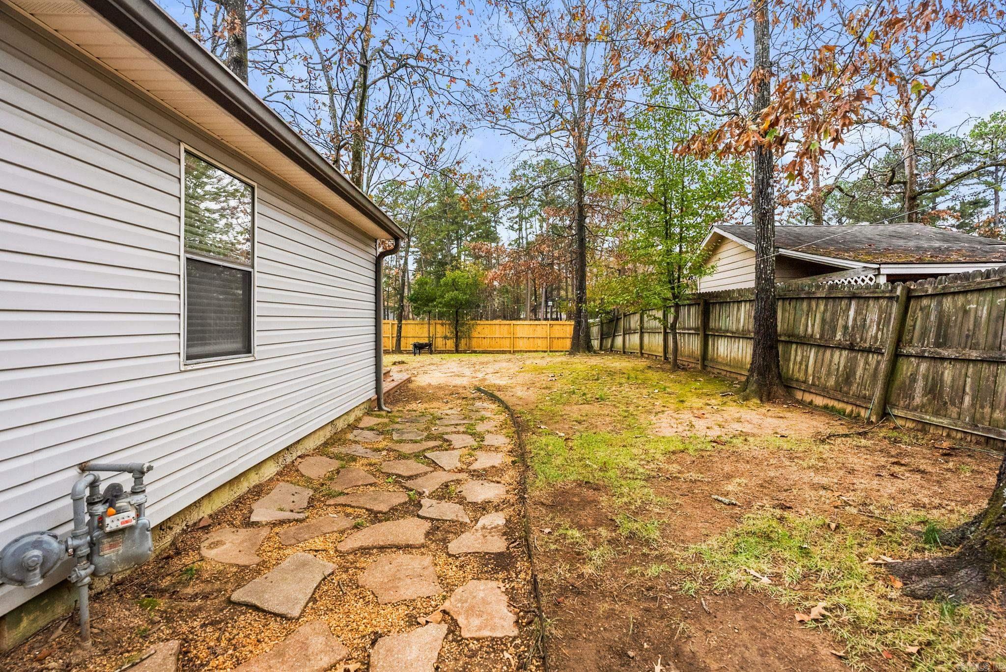 ROLLING OAKS - Residential