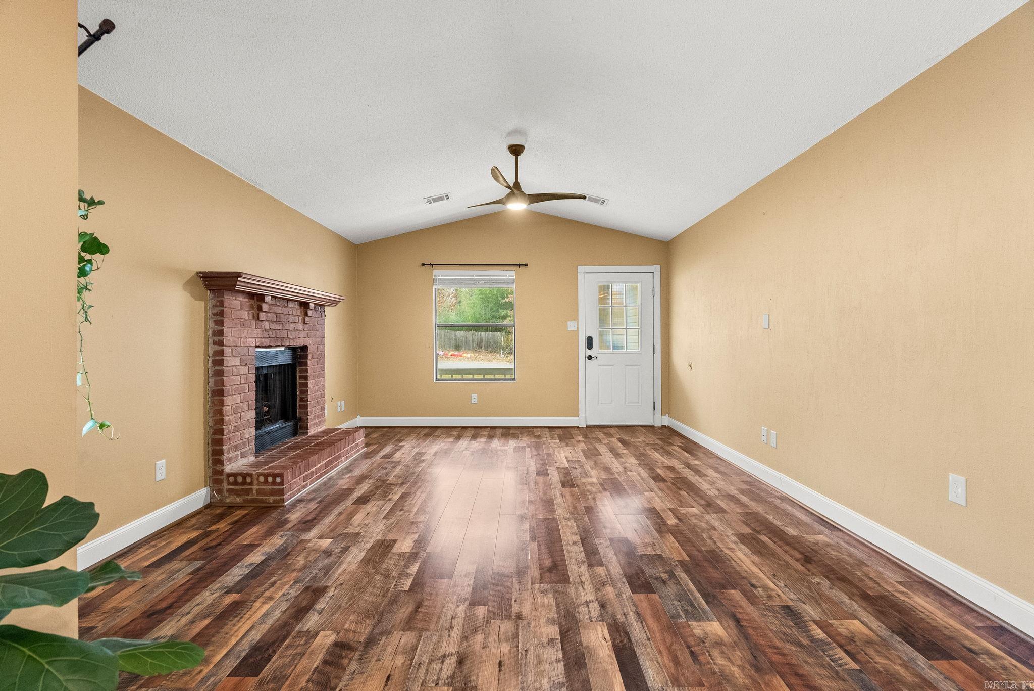 ROLLING OAKS - Residential