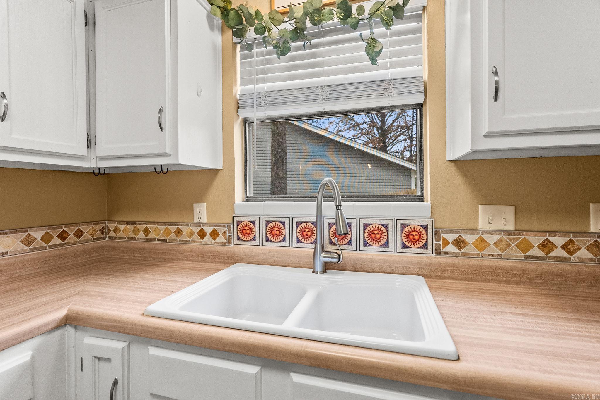 ROLLING OAKS - Residential