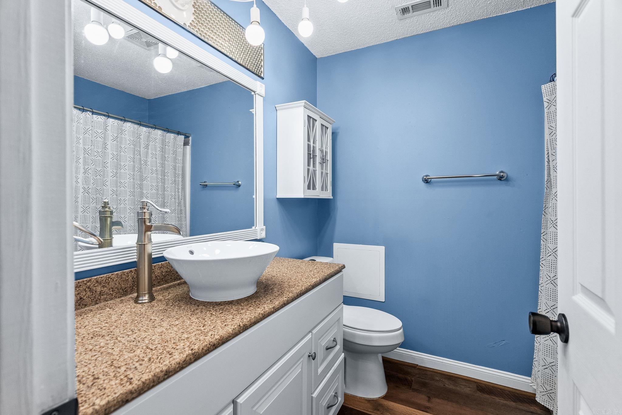 ROLLING OAKS - Residential