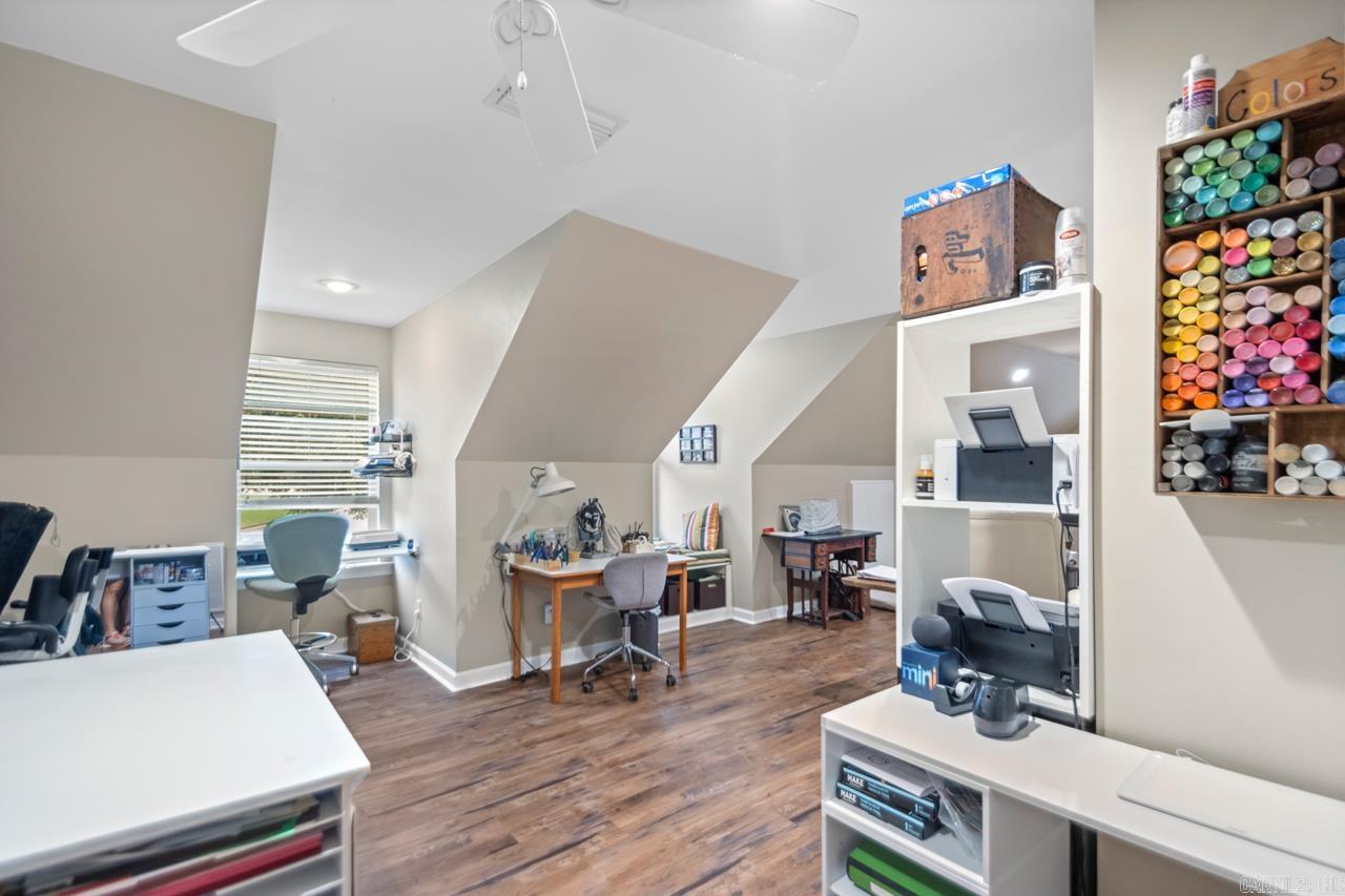 CHENAL VALLEY DUQUESNE COMMUNITY - Residential