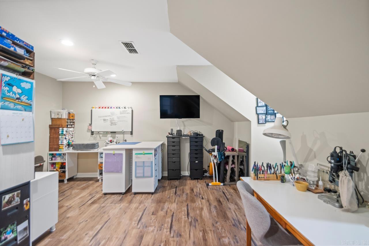 CHENAL VALLEY DUQUESNE COMMUNITY - Residential