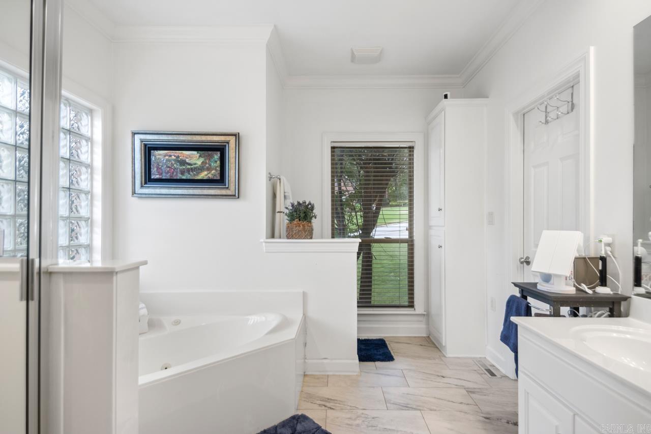 CHENAL VALLEY DUQUESNE COMMUNITY - Residential