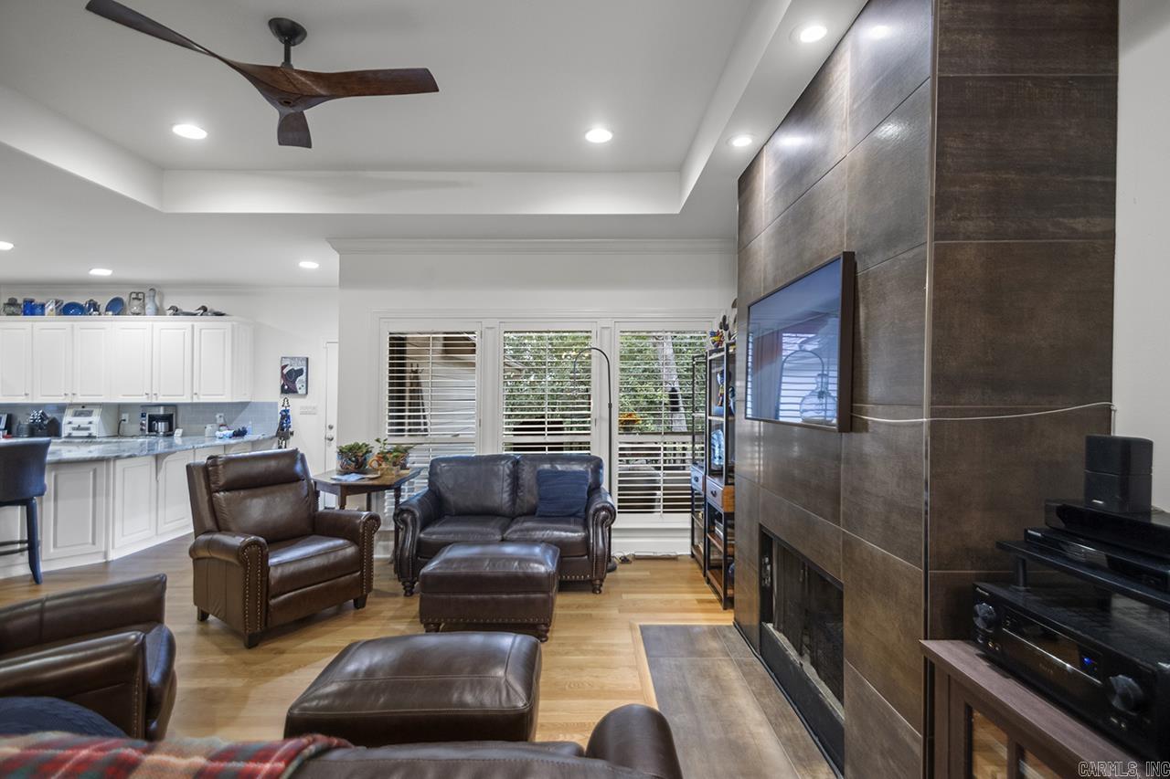 CHENAL VALLEY DUQUESNE COMMUNITY - Residential