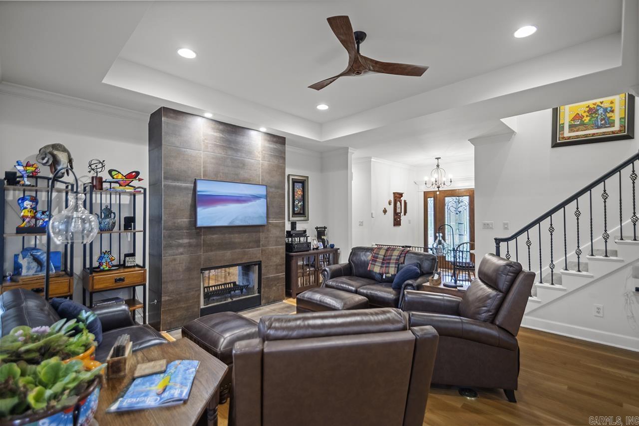 CHENAL VALLEY DUQUESNE COMMUNITY - Residential