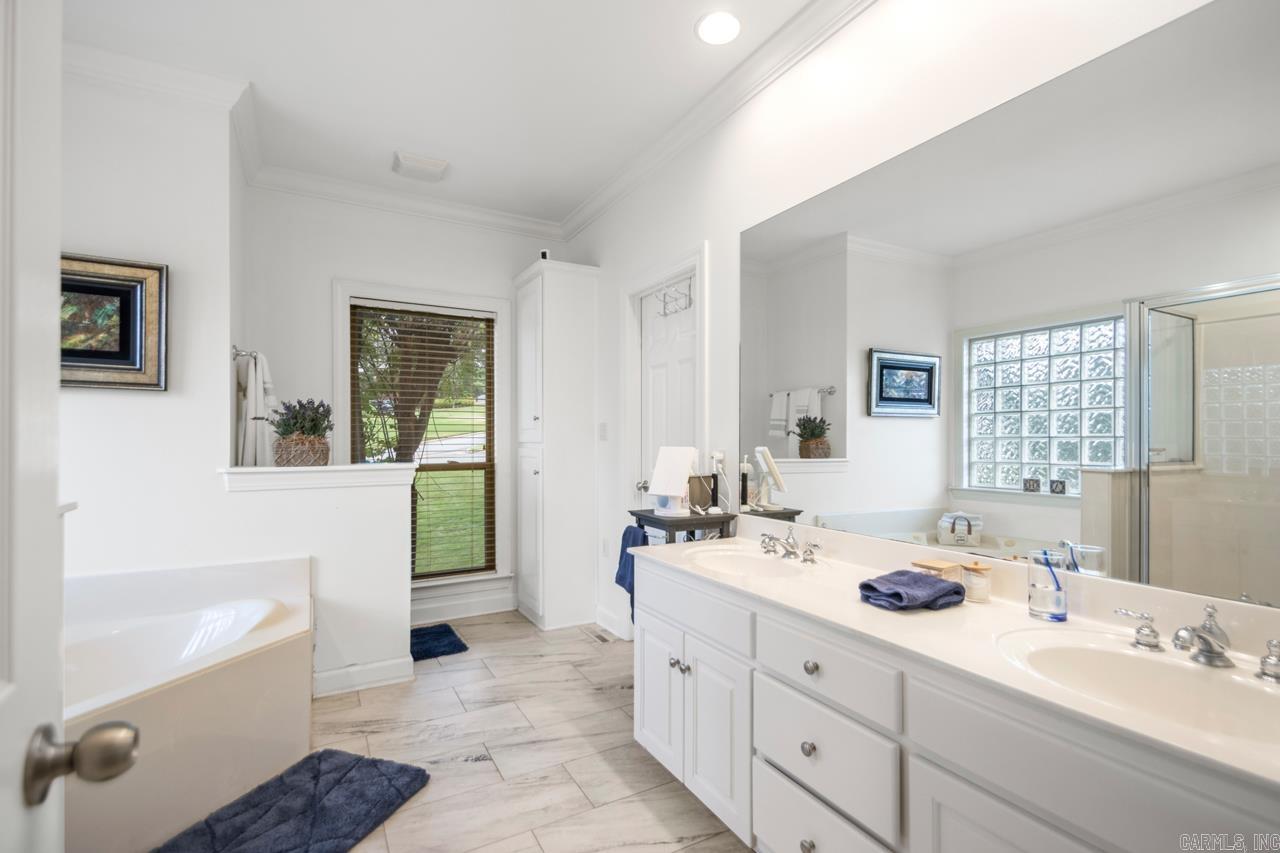 CHENAL VALLEY DUQUESNE COMMUNITY - Residential