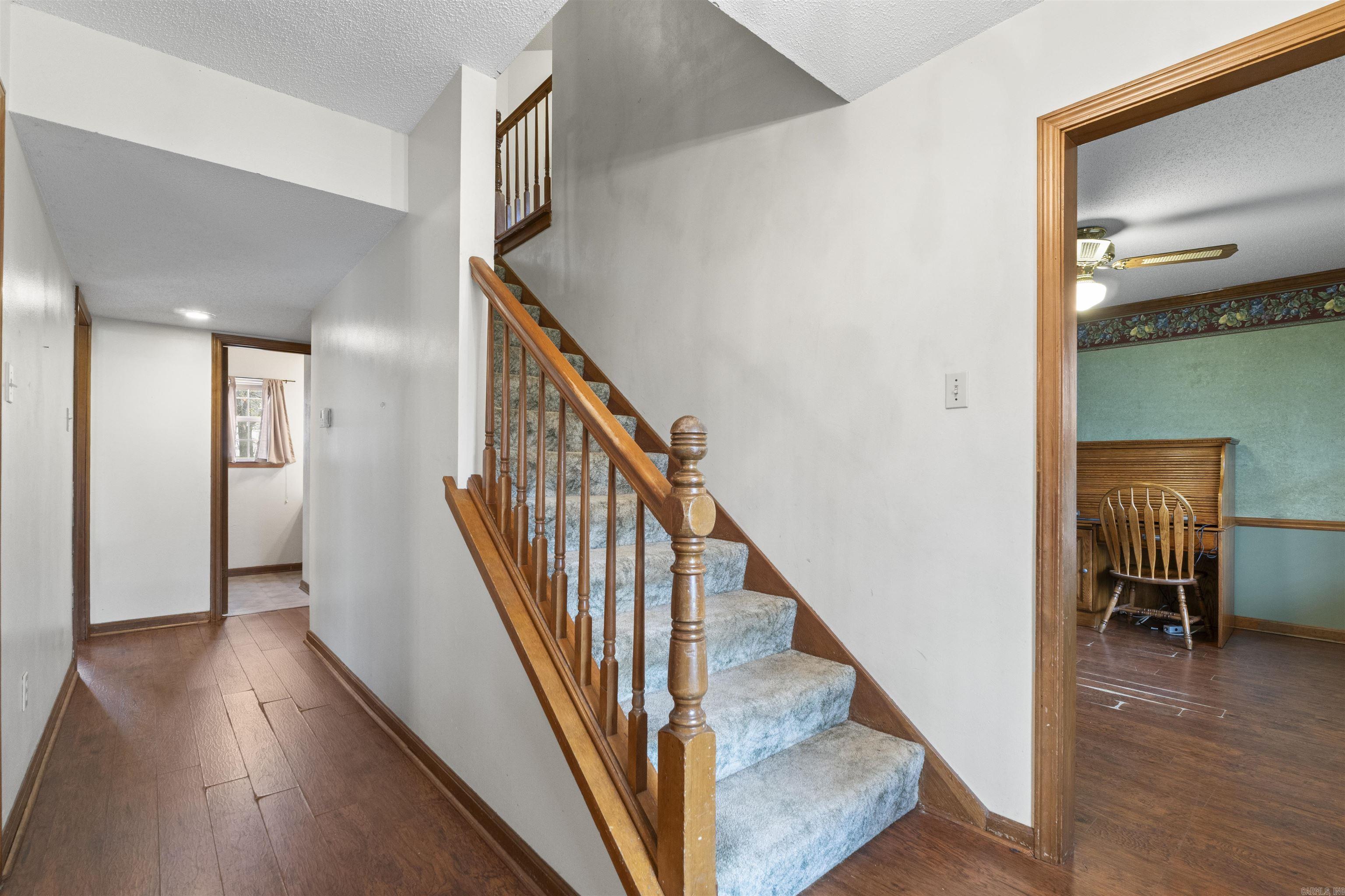 INDIAN HILLS - Residential