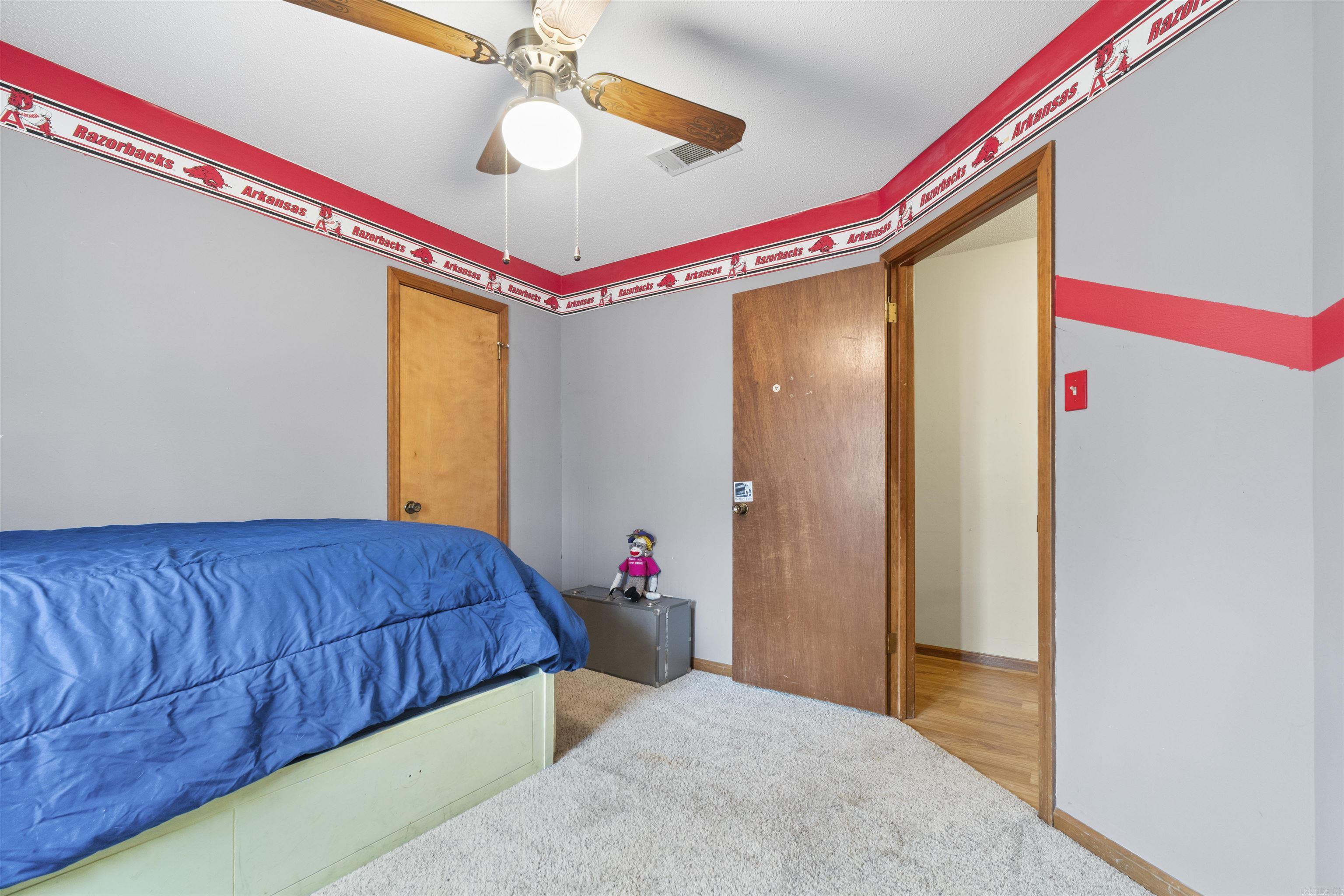 INDIAN HILLS - Residential