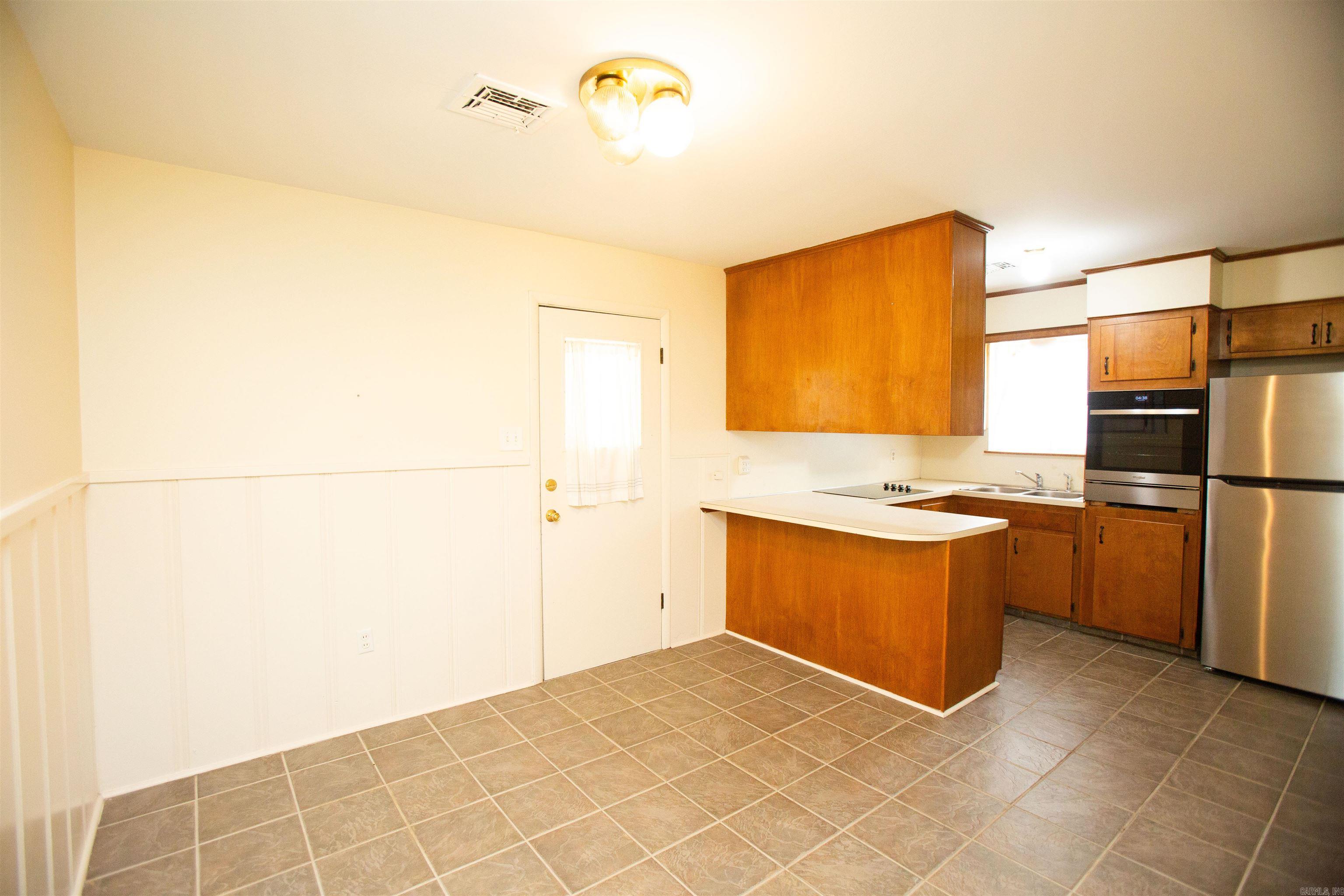 Riffel & Rhoten FPH - Residential Lease