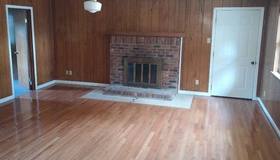 INDIANHEAD LAKES EST - Residential