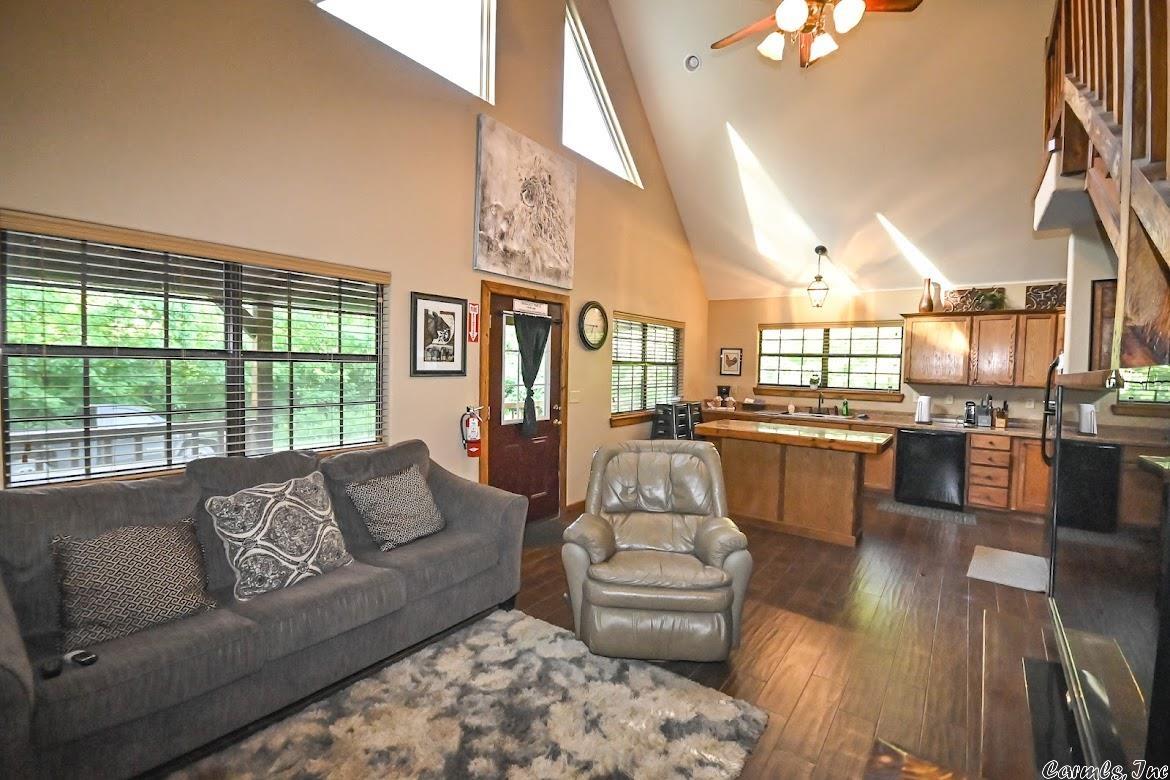 Mena Acreage - Residential