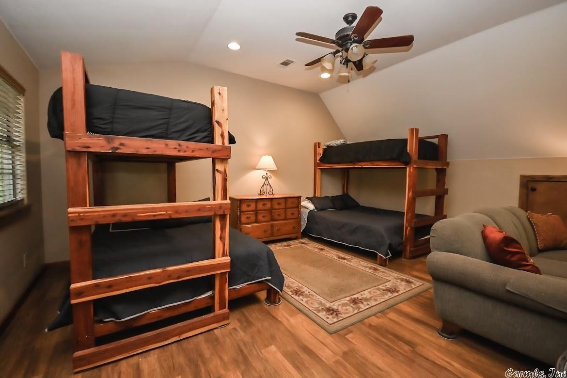 Mena Acreage - Residential