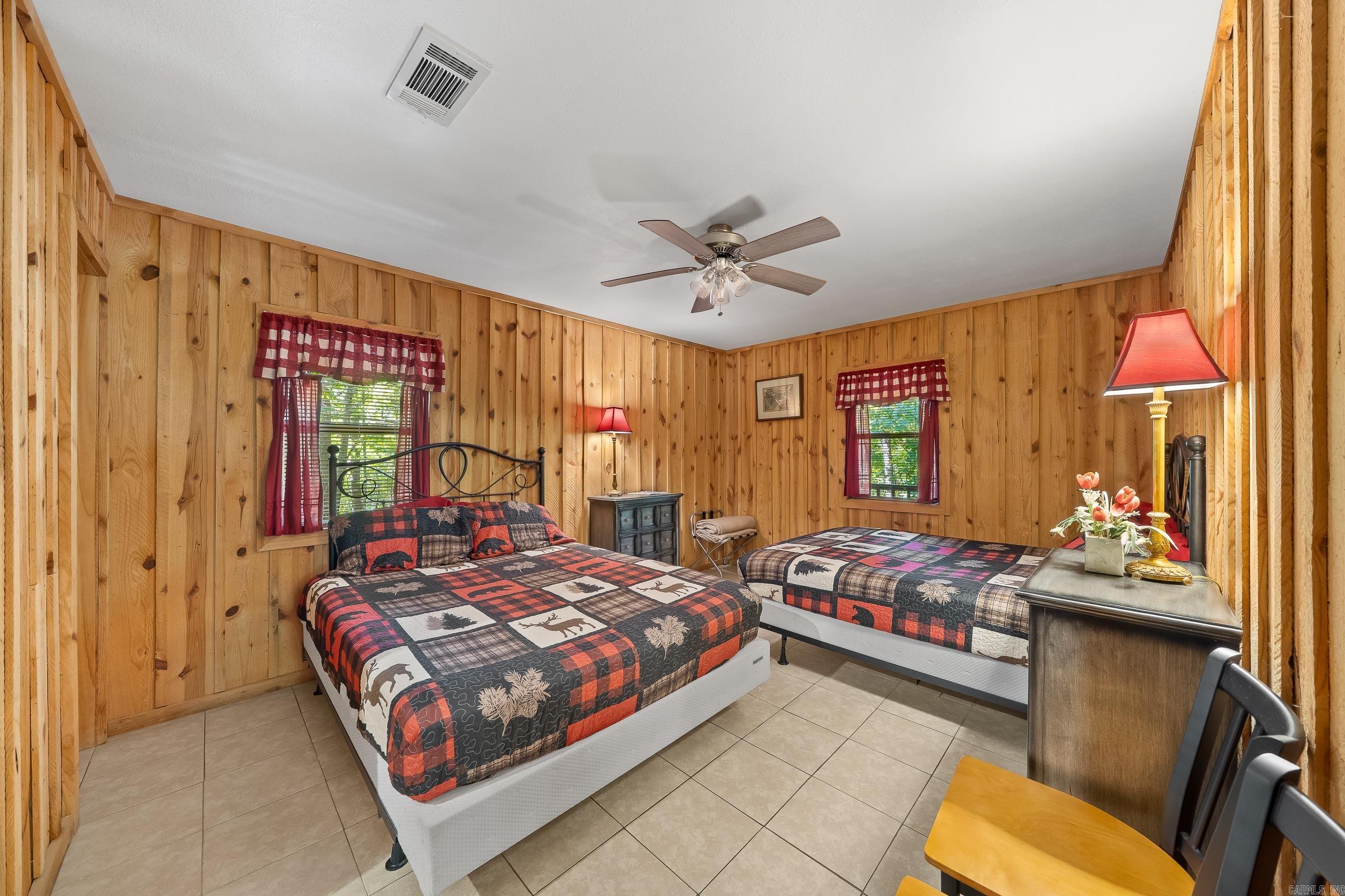 Mena Acreage - Residential