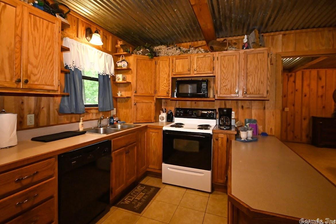 Mena Acreage - Residential