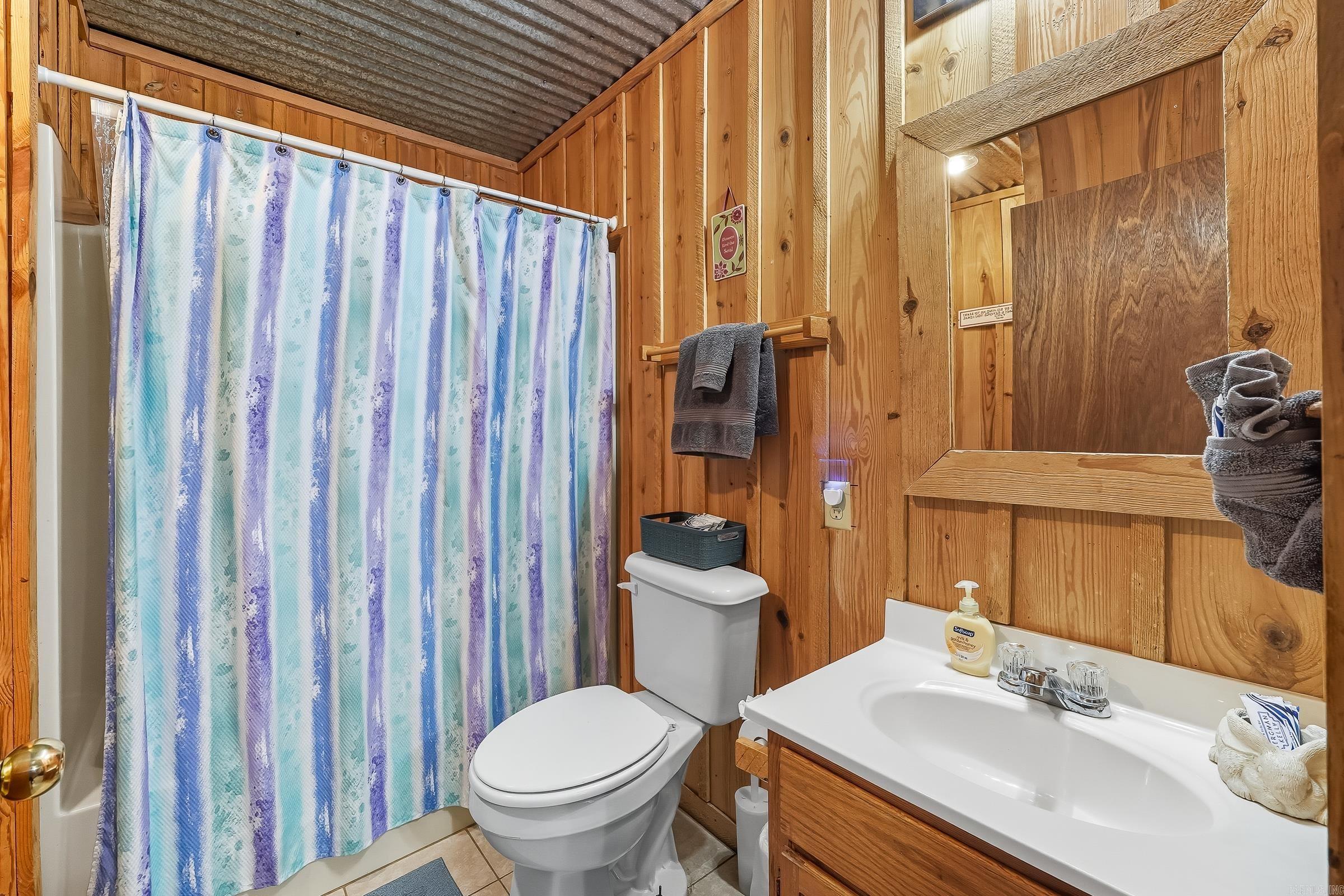 Mena Acreage - Residential