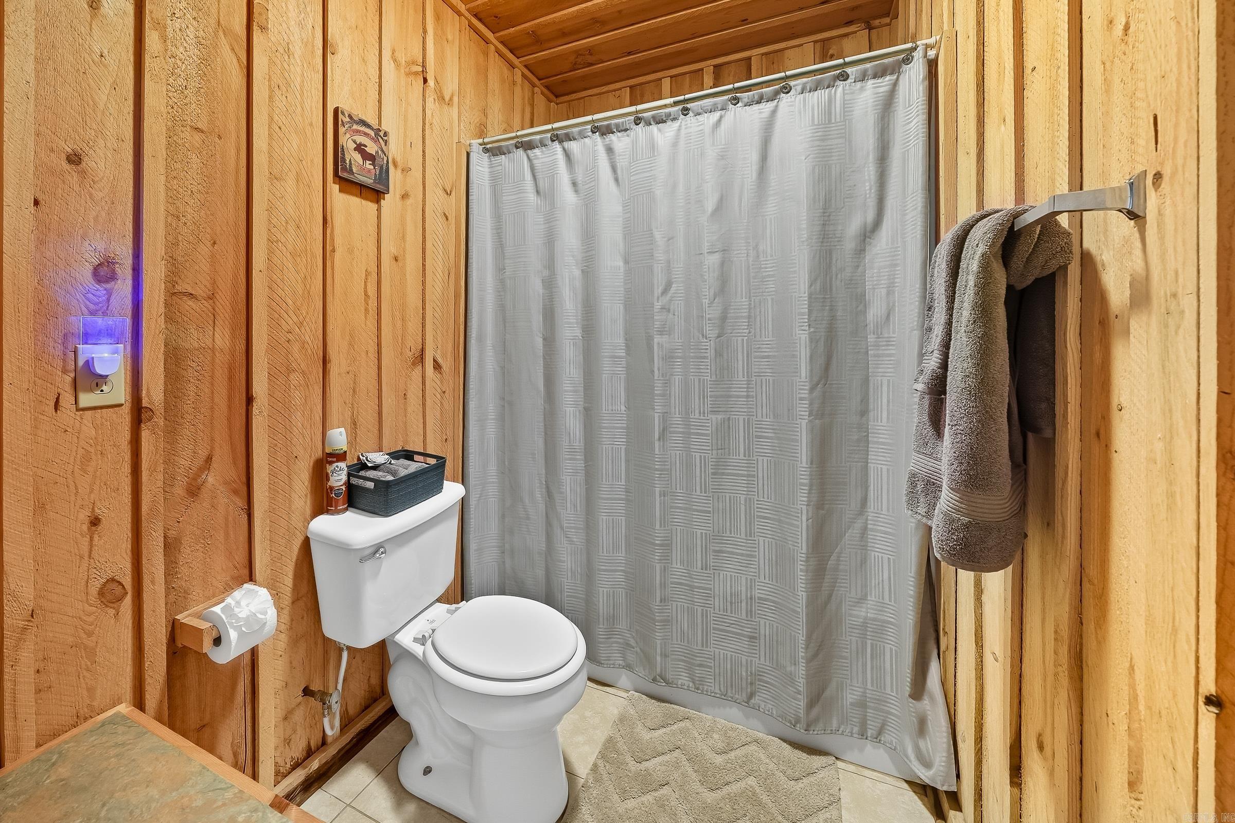 Mena Acreage - Residential