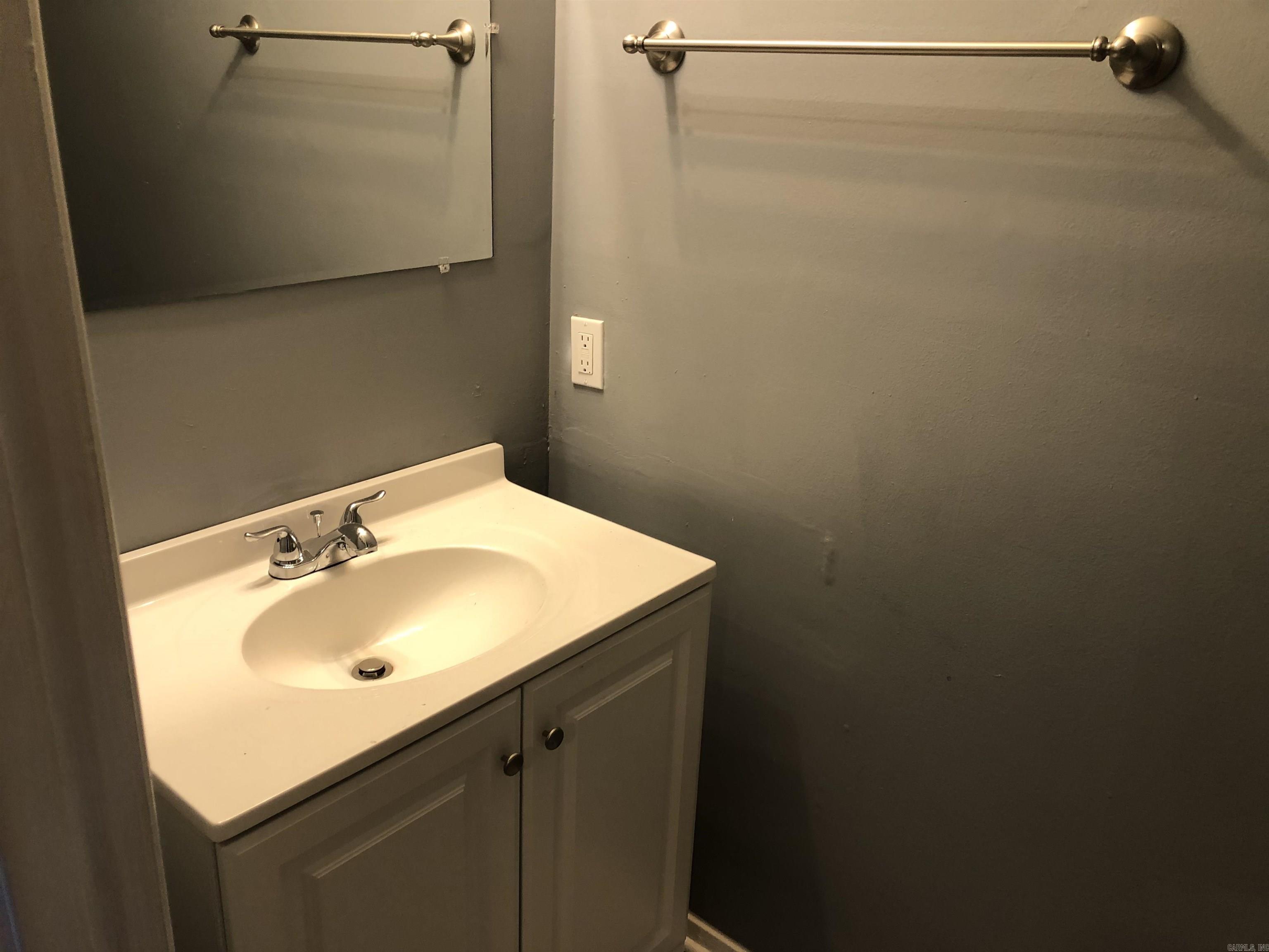 Military Road - Residential Lease