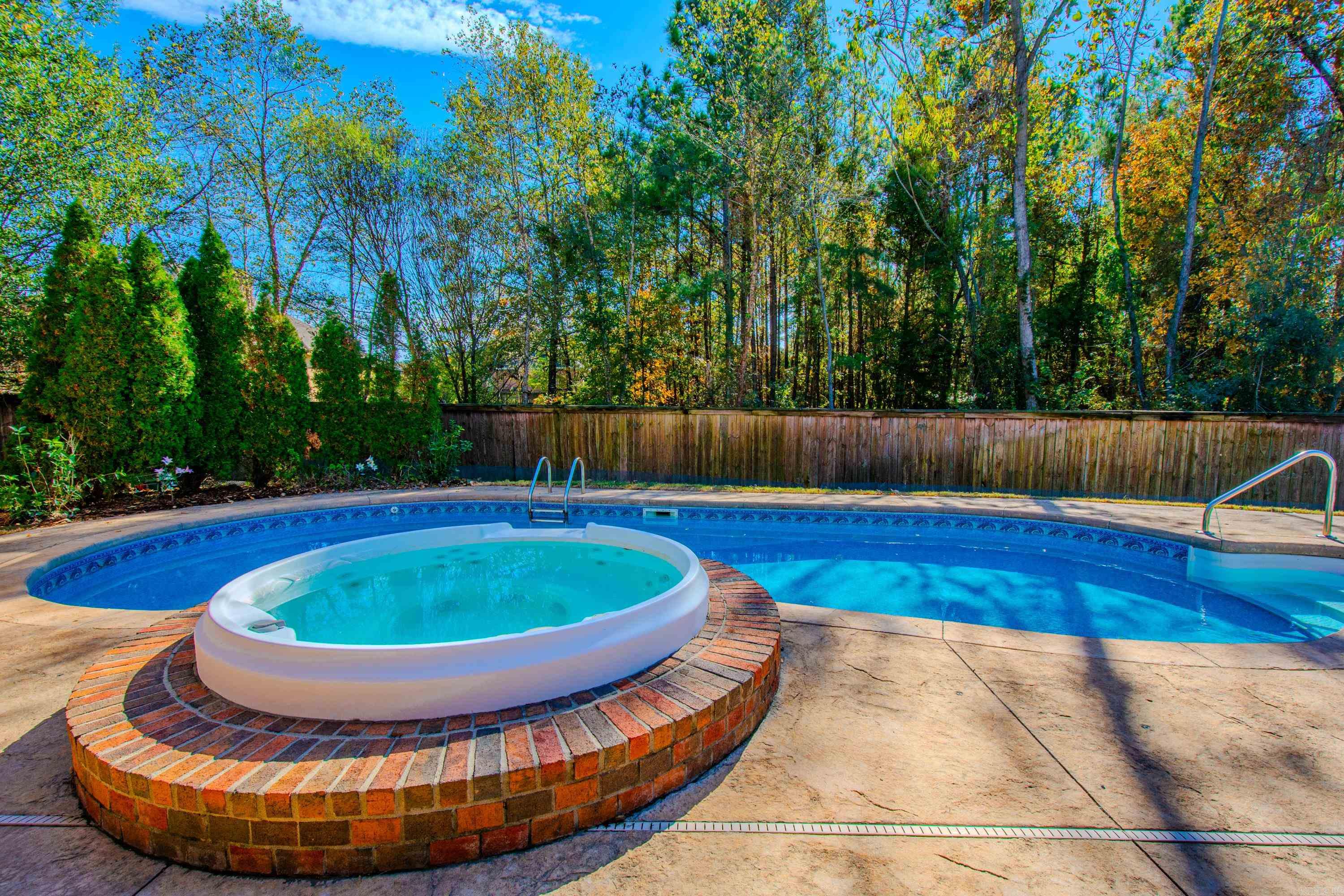 MAUMELLE VALLEY ESTATES - Residential