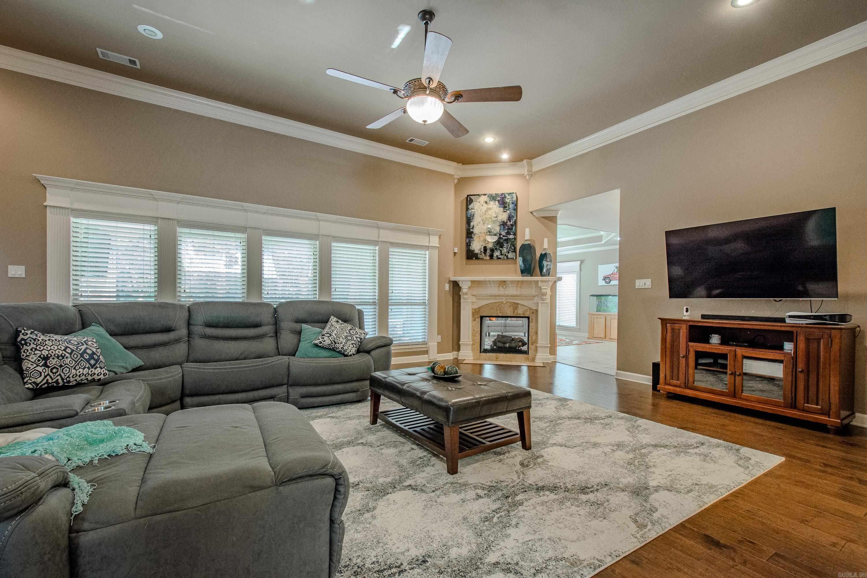 MAUMELLE VALLEY ESTATES - Residential