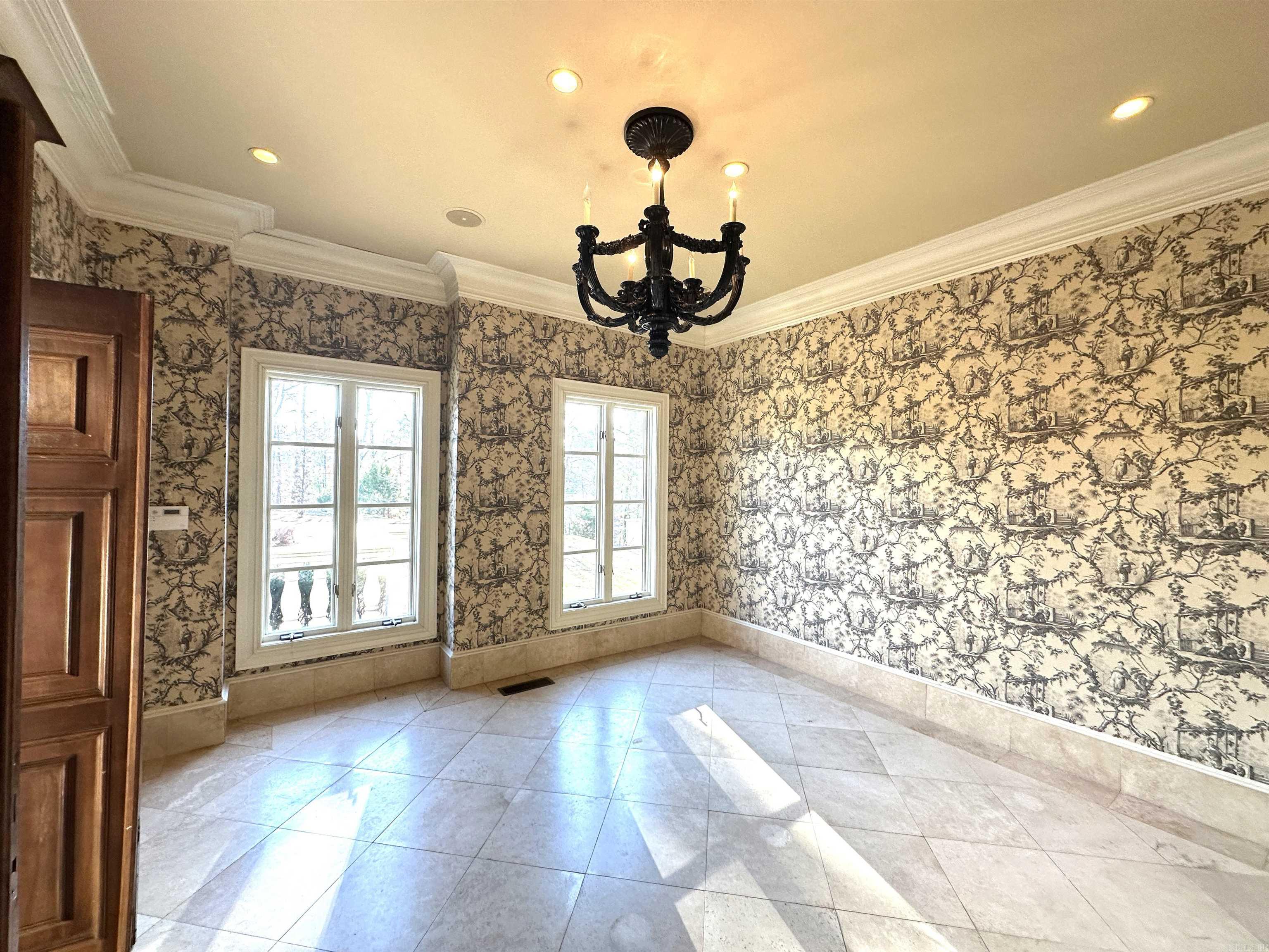 CHENAL DOWNS - Residential