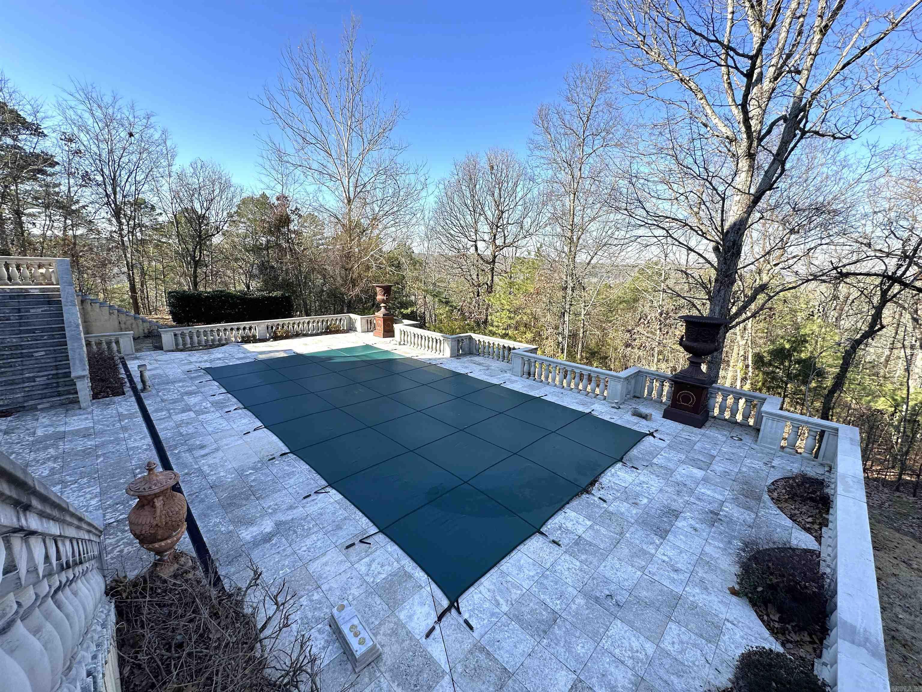 CHENAL DOWNS - Residential